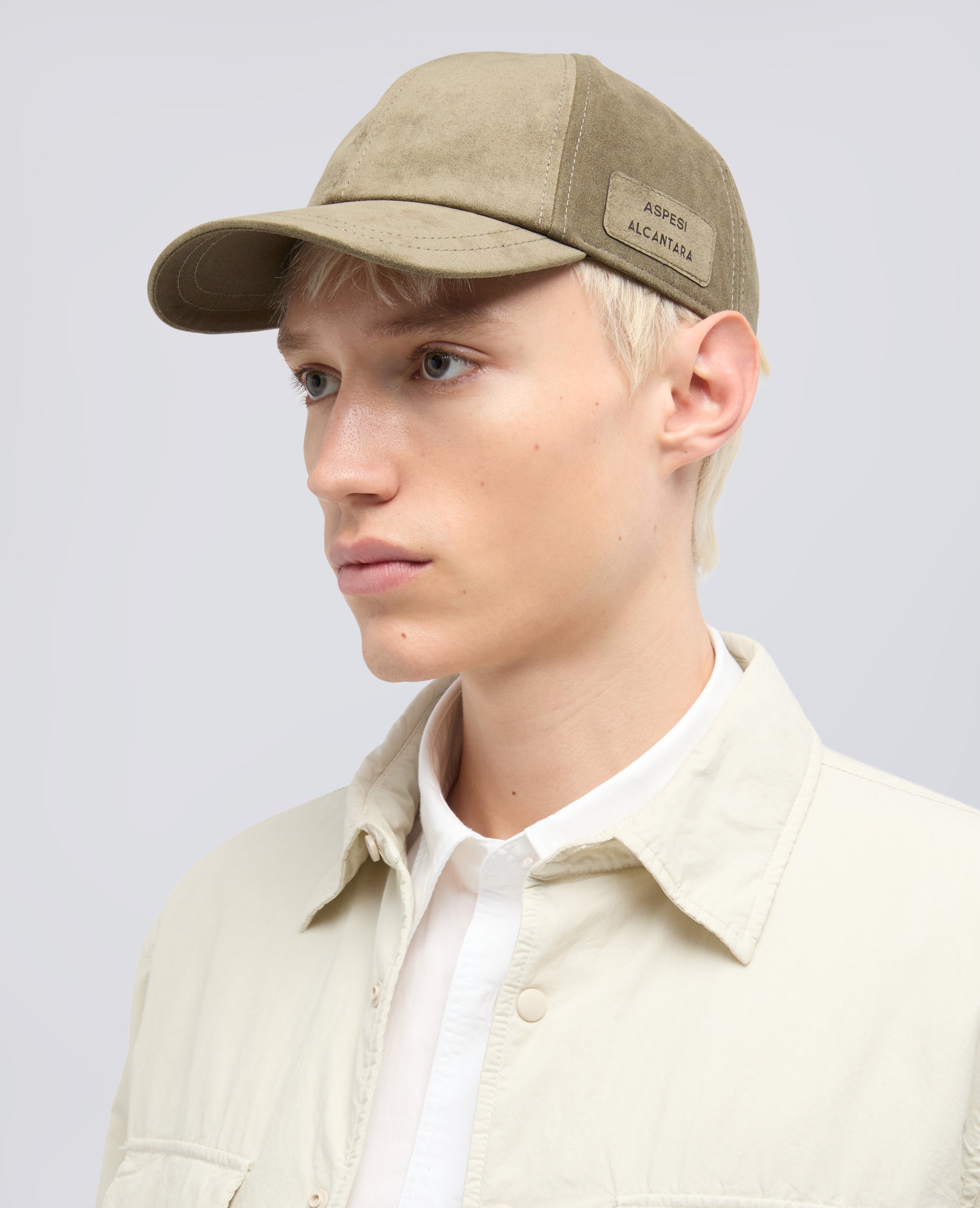 CAPPELLO IN COTONE CON VISIERA-OLIVA-OLIVE-OLIVA-OLIVEGRUN-VERT OLIVE