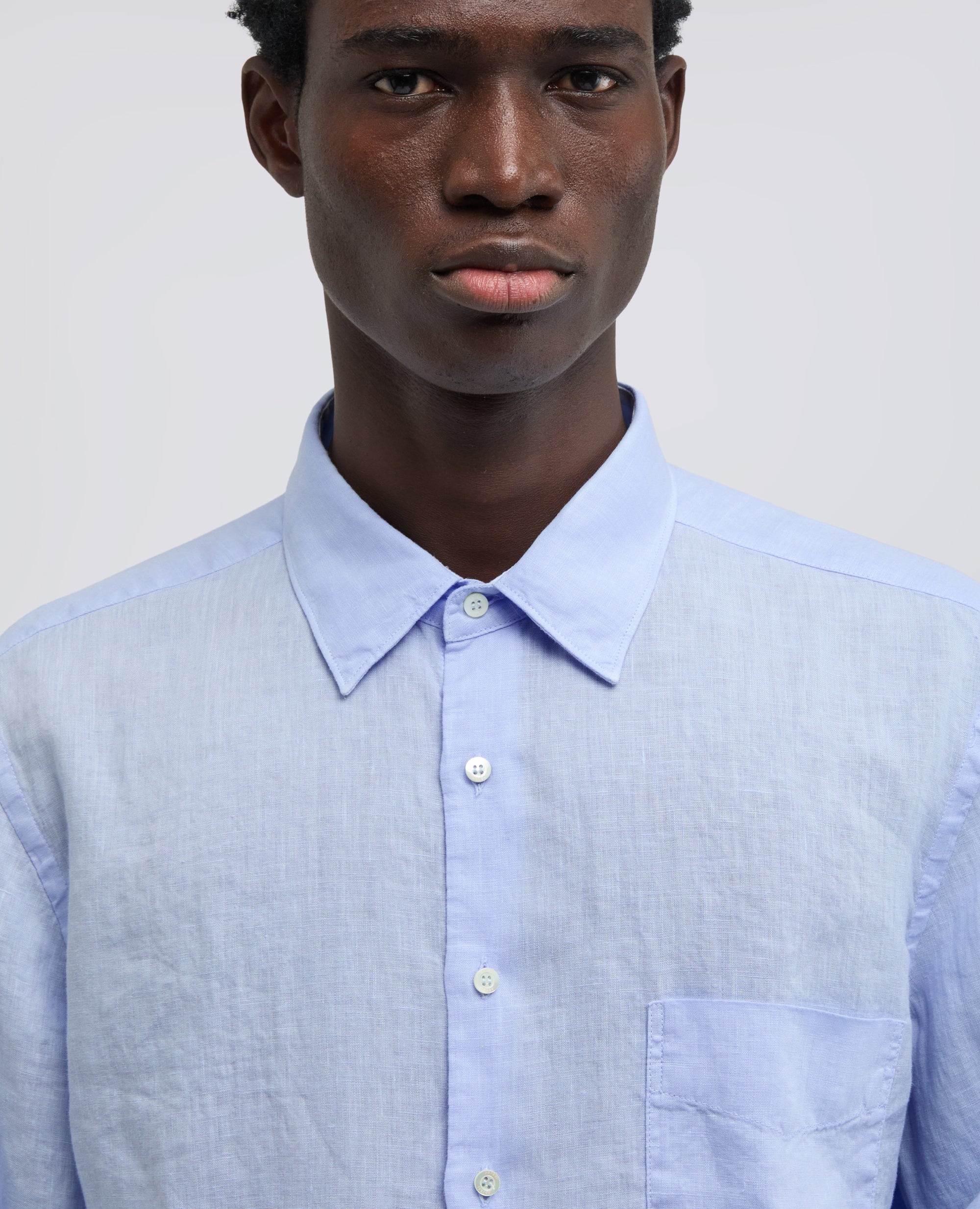 CAMICIA IN LINO LEGGERO CON TASCHINO-AZZURRO-SKY BLUE-AZUL CLARO-HIMMELBLAU-BLEU CIEL