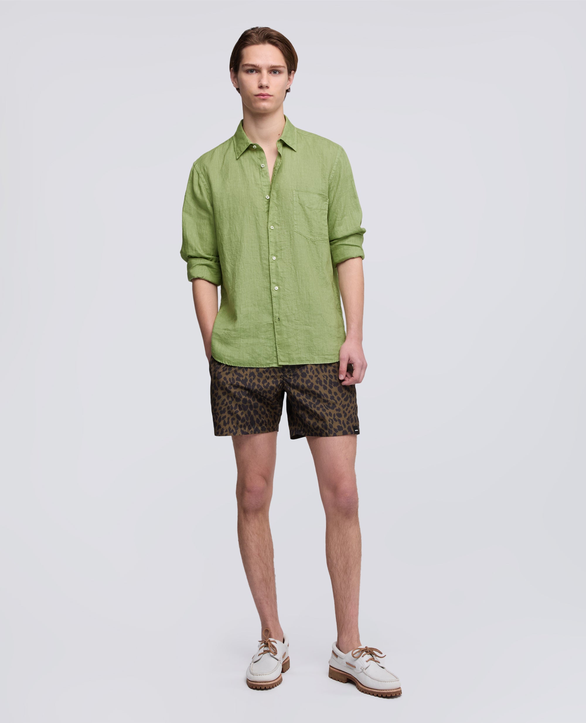 CAMICIA IN LINO LEGGERO CON TASCHINO-PISTACCHIO-PISTACCHIO-PISTACCHIO-PISTACCHIO-PISTACCHIO