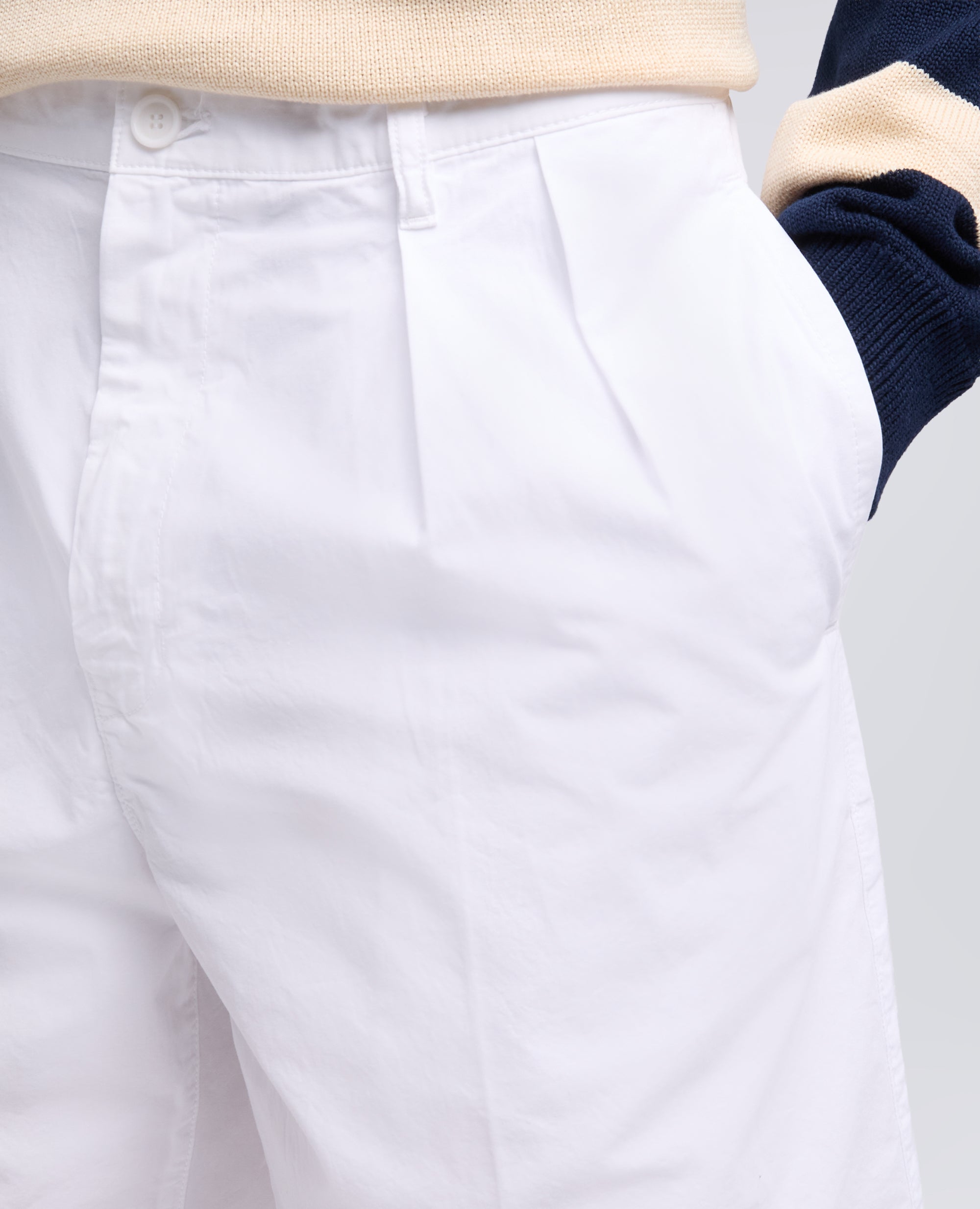 BERMUDA IN TELA DI COTONE TINTO CAPO-BIANCO-WHITE-BLANCO-WEISS-BLANC