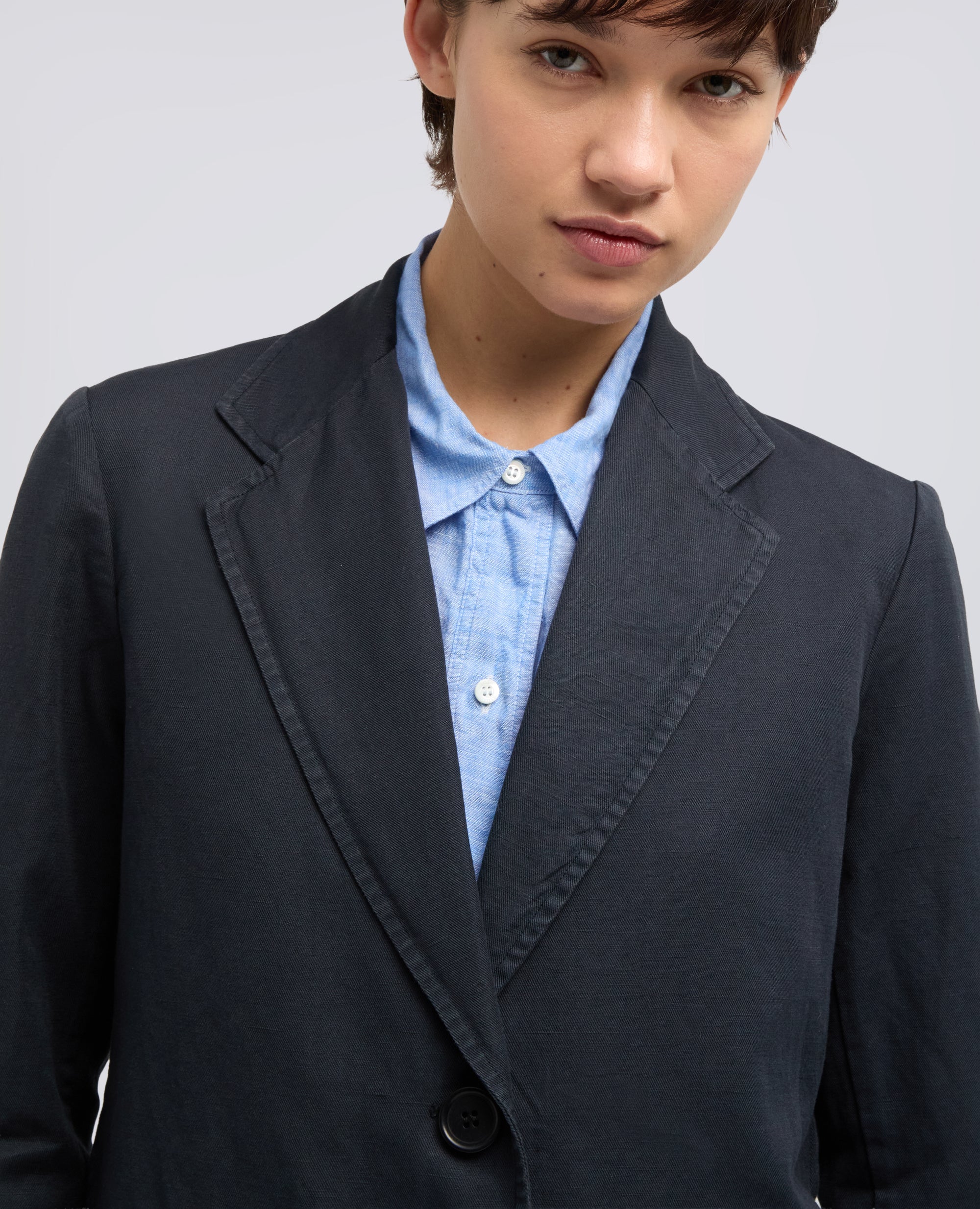 GIACCA MONOPETTO DECOSTRUITA IN GABARDINA COTONE E LINO TINTO CAPO-NAVY-NAVY-AZUL MARINO-NAVY-NAVY