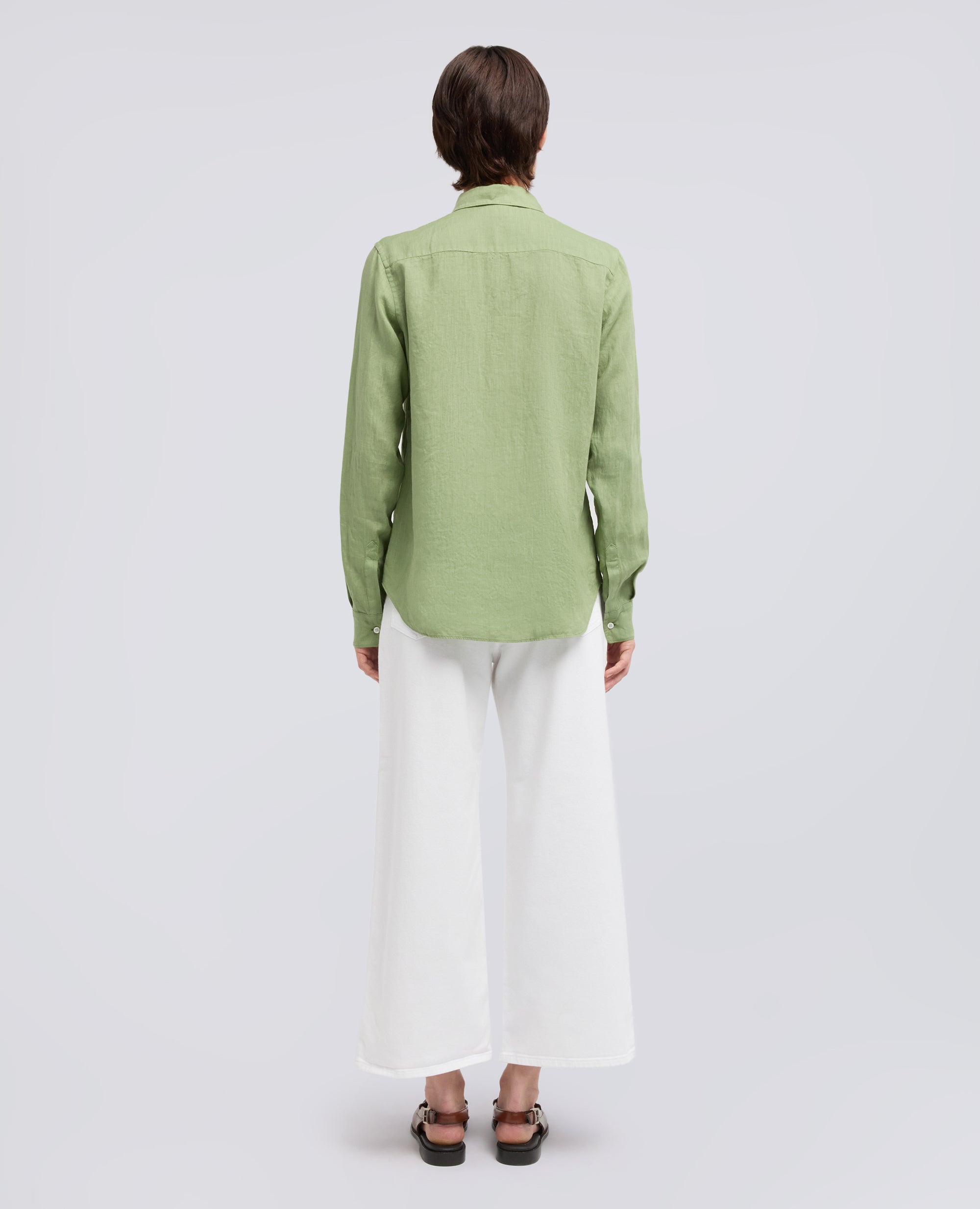 CAMICIA CLASSICA IN LINO-SALVIA-SAGE GREEN-ARENA-SALBEIGRUN-SAUGE