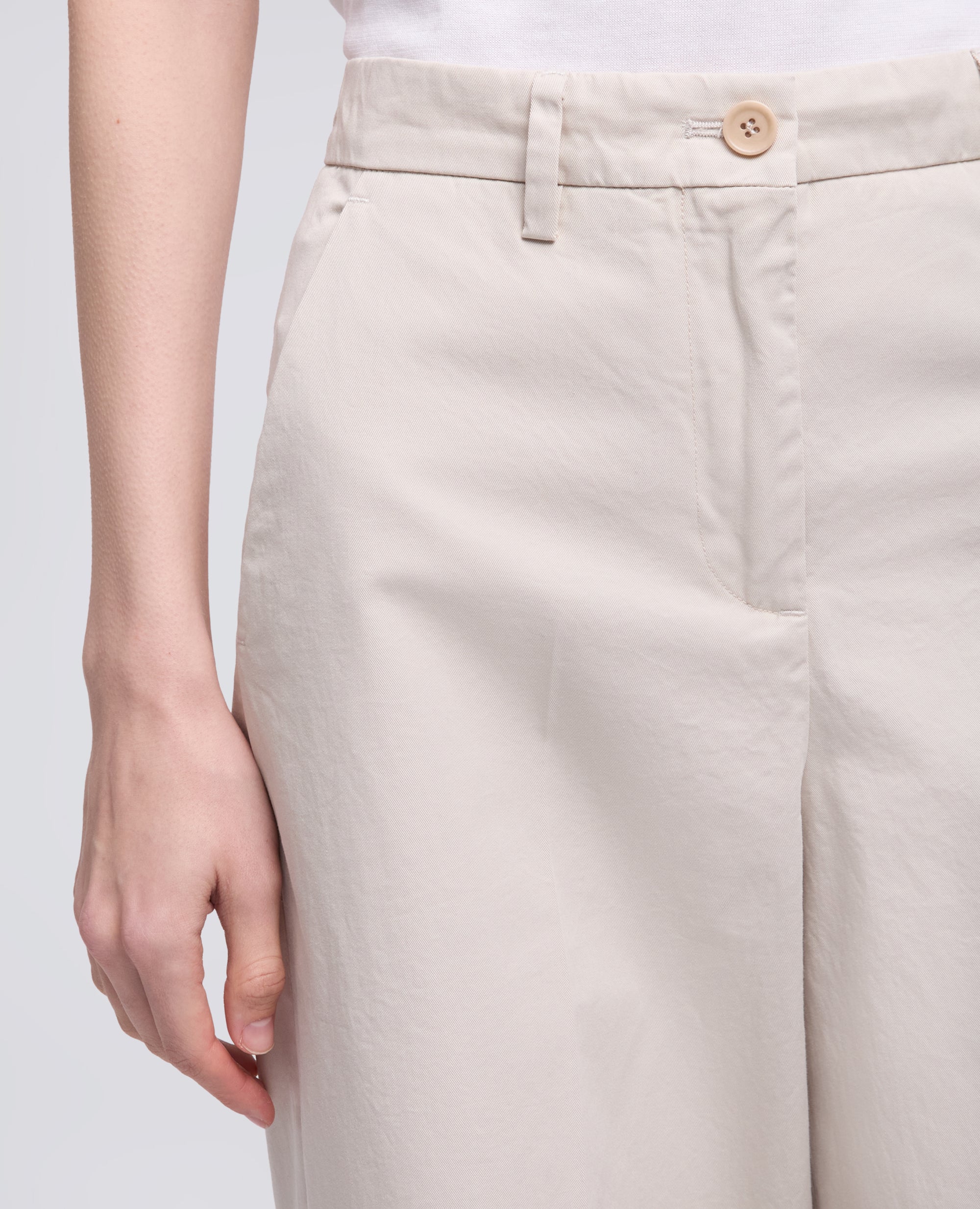 Pantalone classico in extra fine twill di cotone tinto pezza - AA Capsule Collection-GESSO-CHALK-GESSO-GESSO-GESSO
