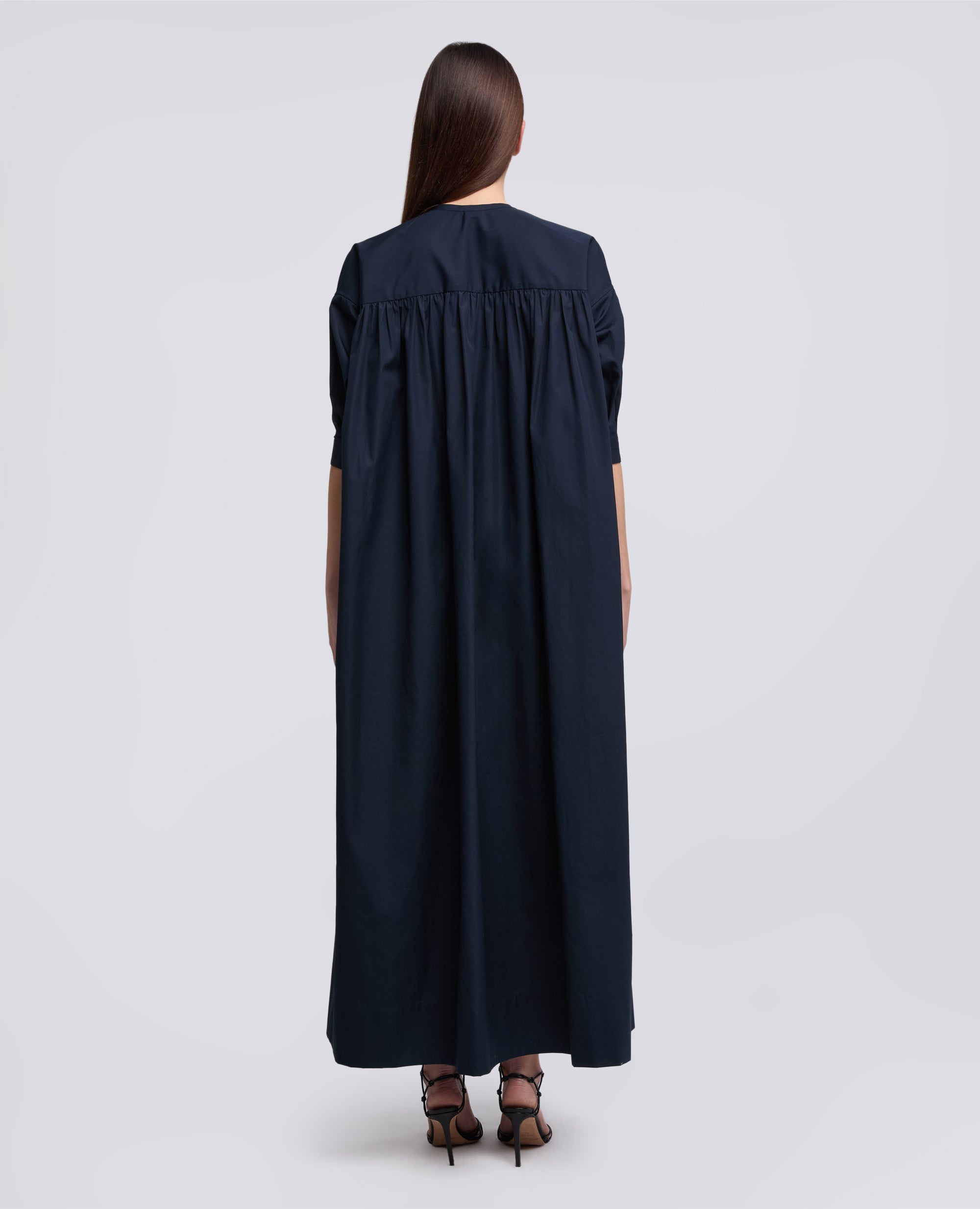 ABITO IN POPELINE COTONE TINTO PEZZA-----