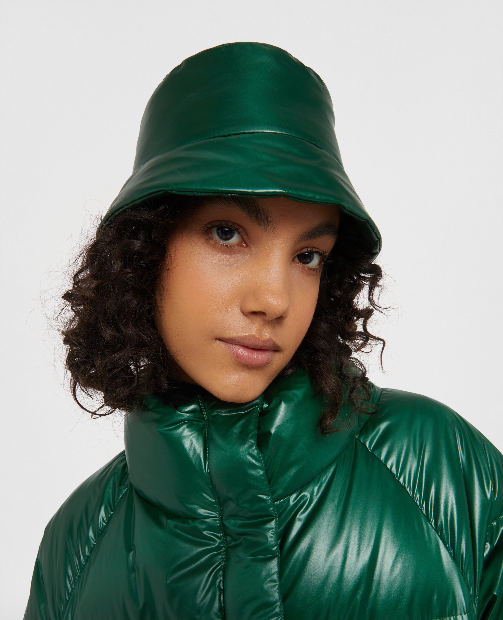 CAPPELLO ALLA PESCATORA IN NYLON IMBOTTITO-VERDE-GREEN-VERDE-GRUN-VERT