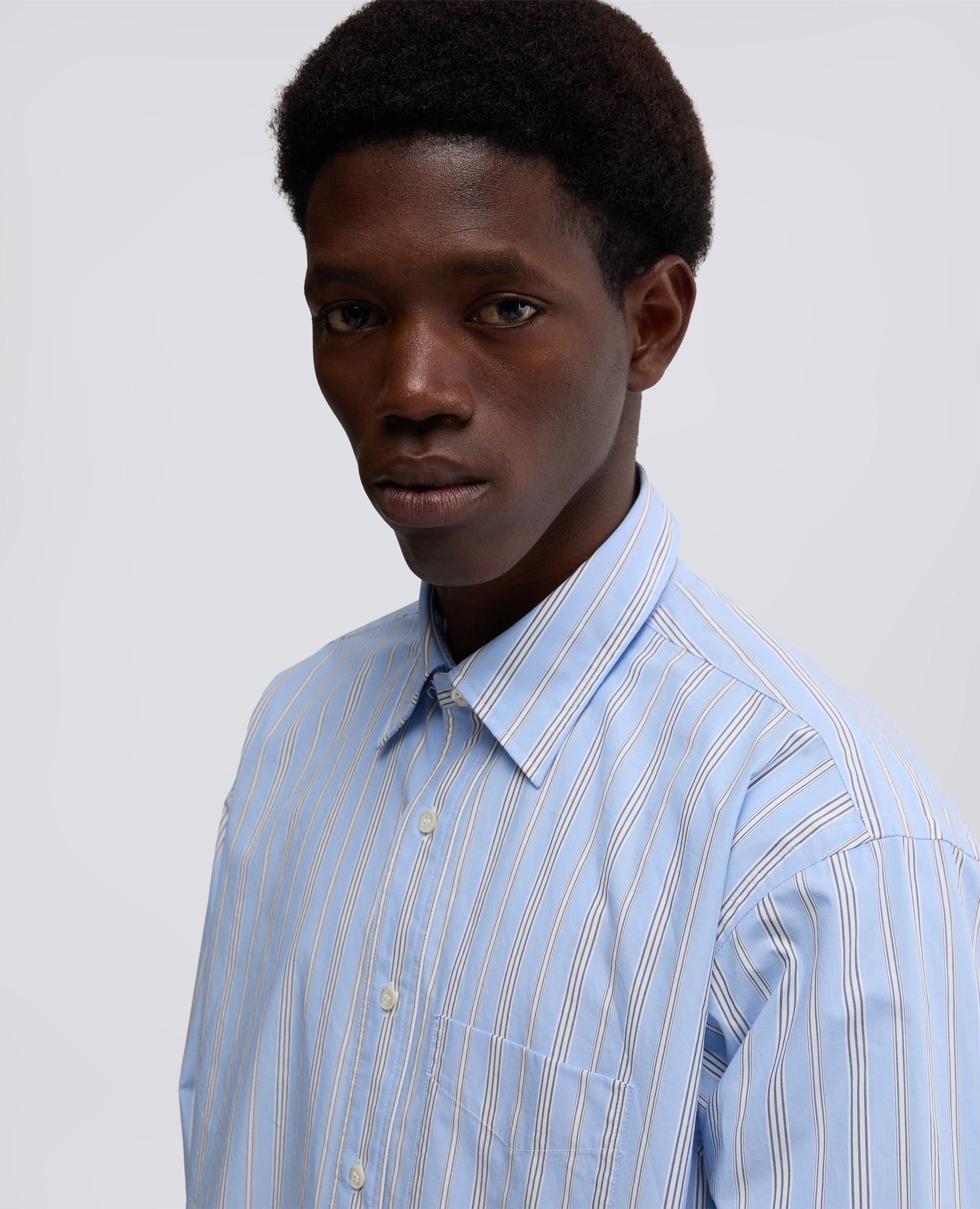 CAMICIA IN POPELINE DI COTONE RIGATO-AZZURRO-SKY BLUE-AZUL CLARO-HIMMELBLAU-BLEU CIEL