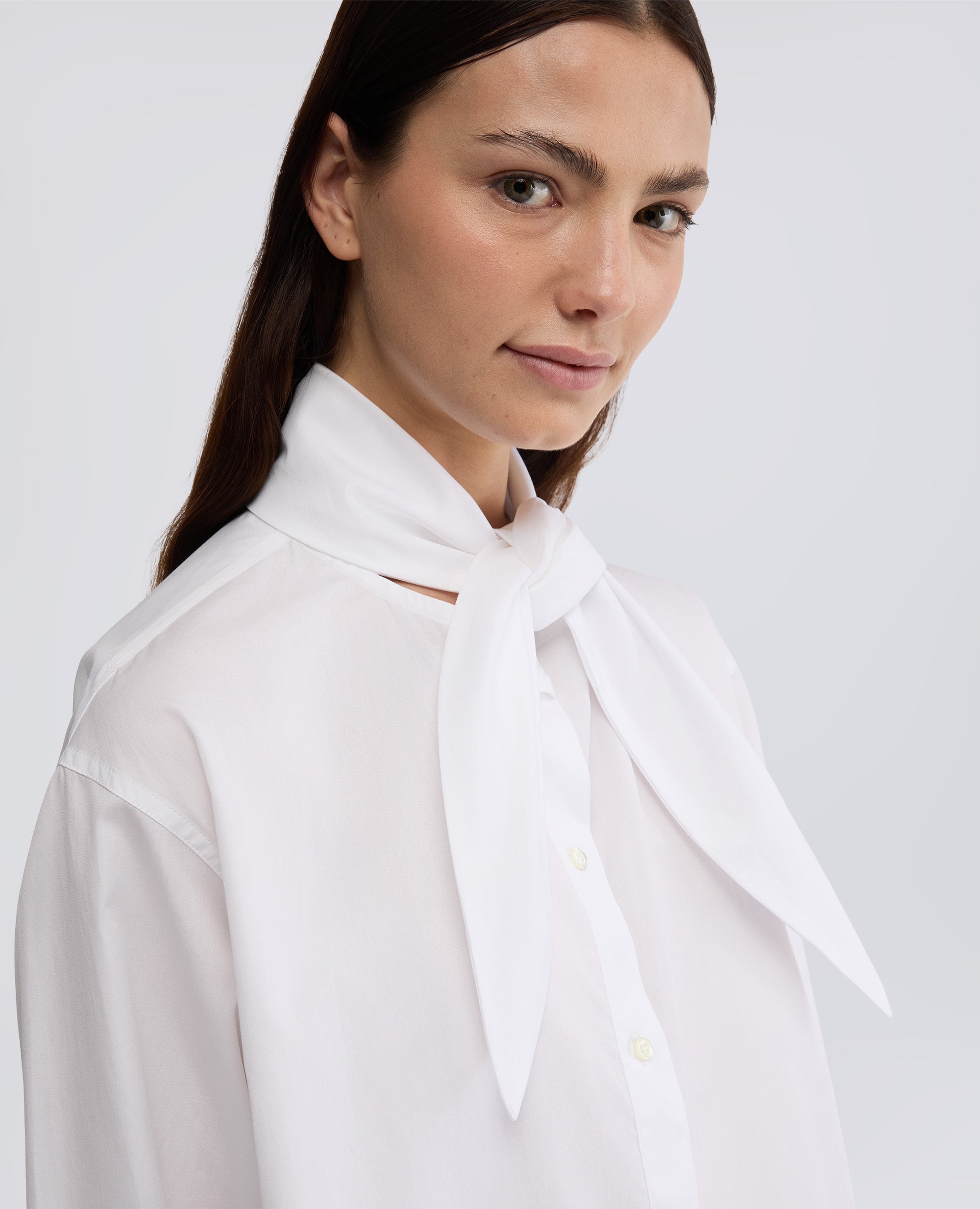 CAMICIA CON COLLO ANNODABILE-BIANCO-WHITE-BLANCO-WEISS-BLANC