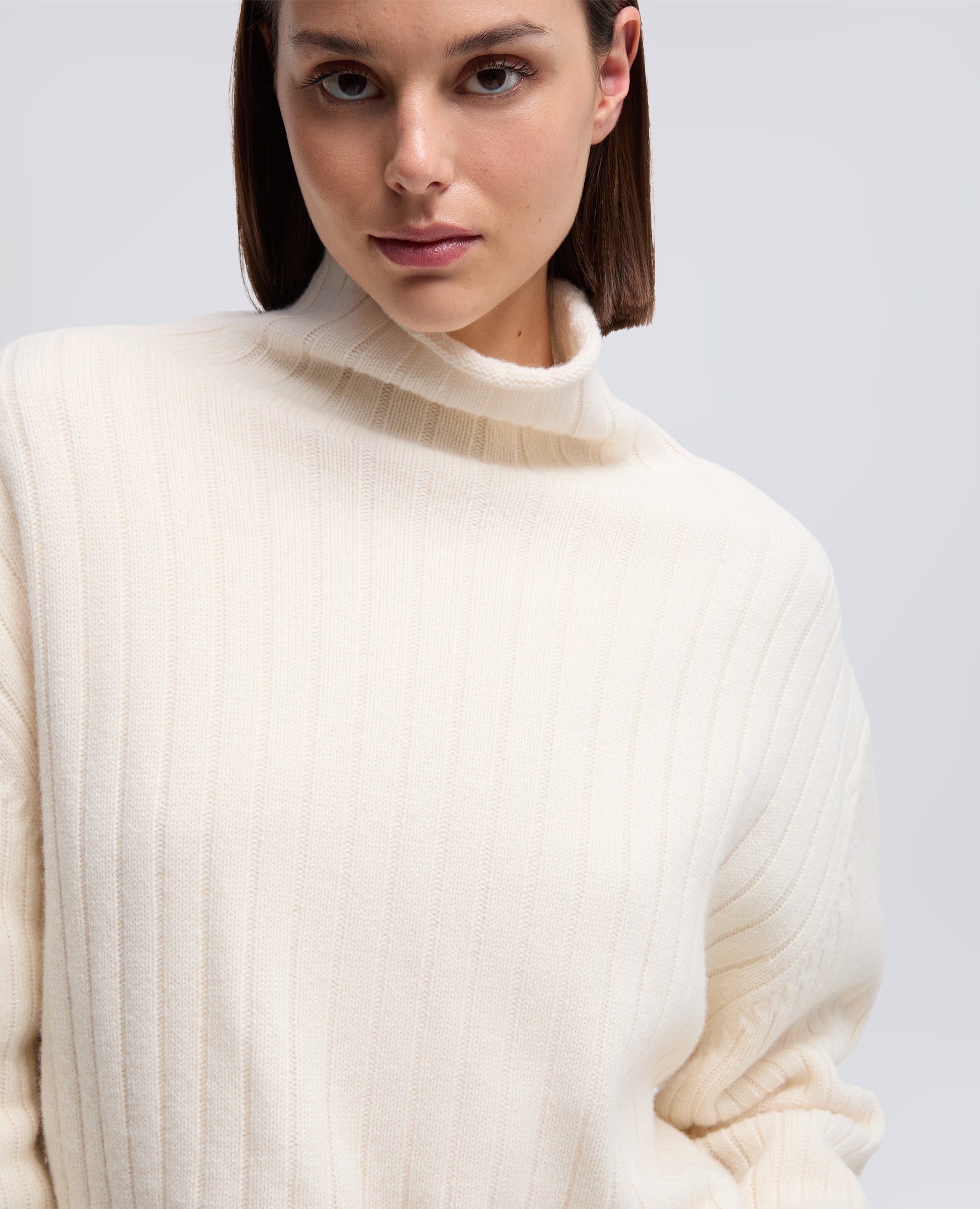 MAGLIA DOLCEVITA IN LANA SUPER GEELONG-BIANCO-WHITE-BLANCO-WEISS-BLANC