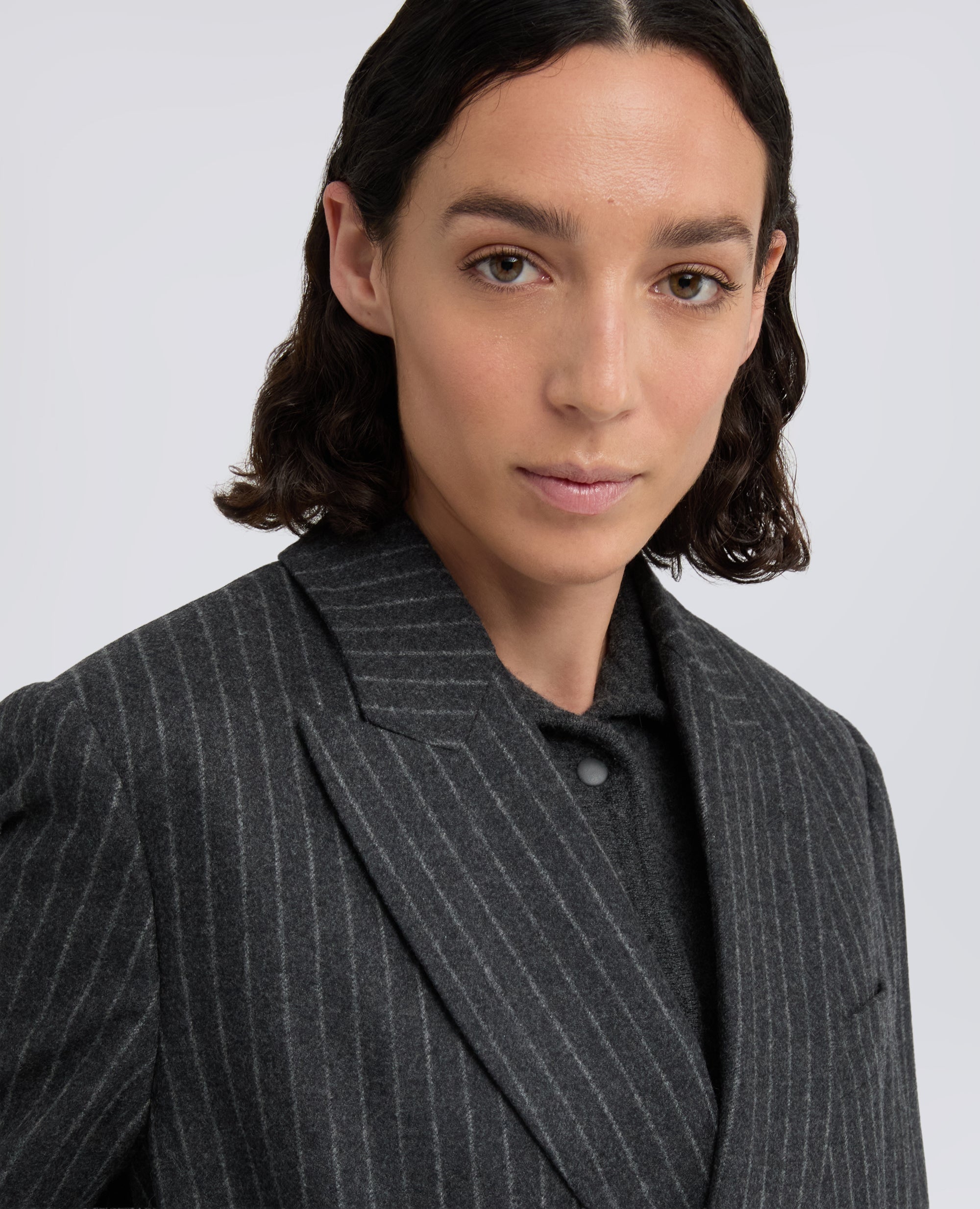 JACKE MIT NADELSTREIFEN AUS REINEM SCHURWOLL-FLANELL - GRIGIO - ASPESI