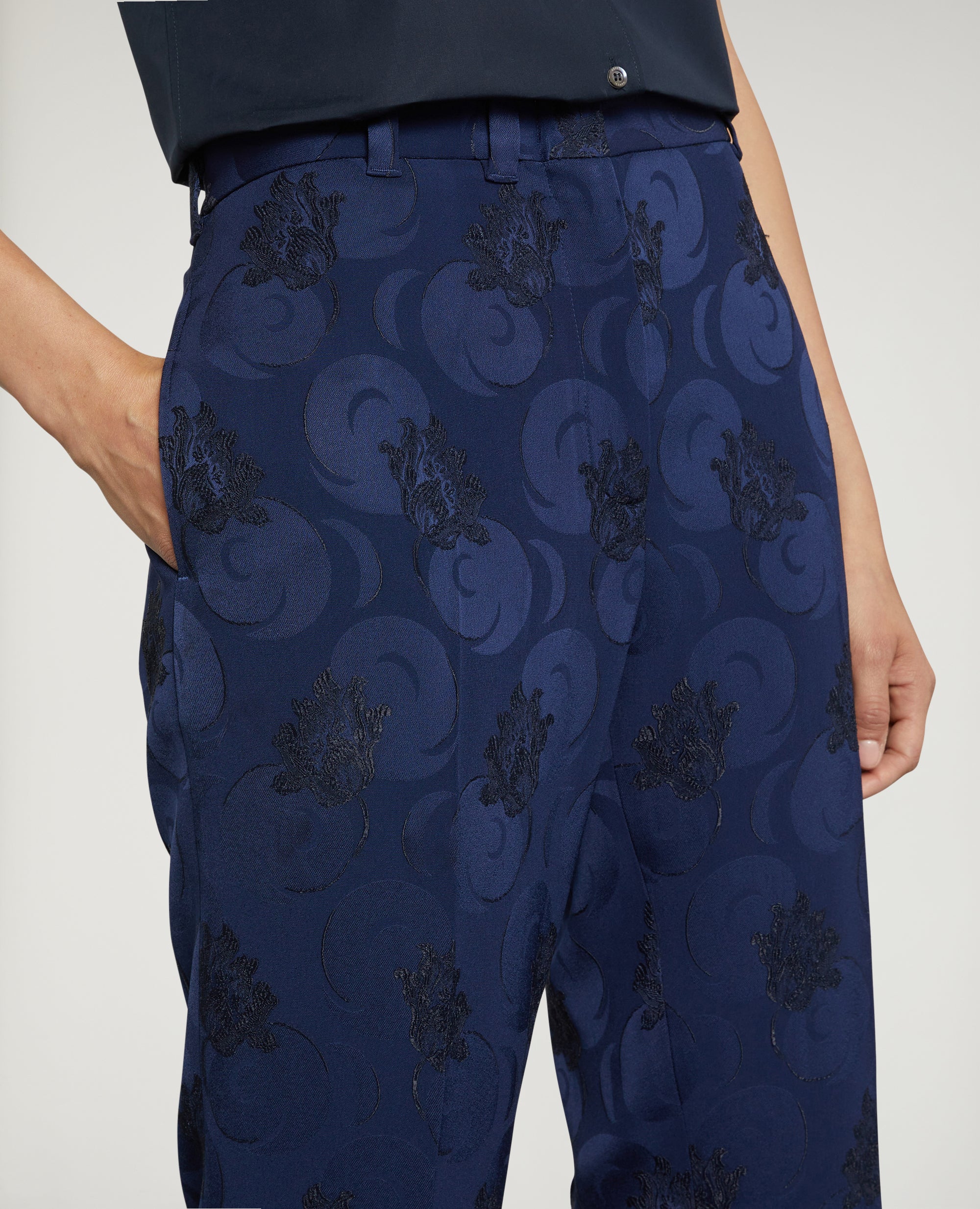 PANTALONE IN VISCOSA JAQUARD-----