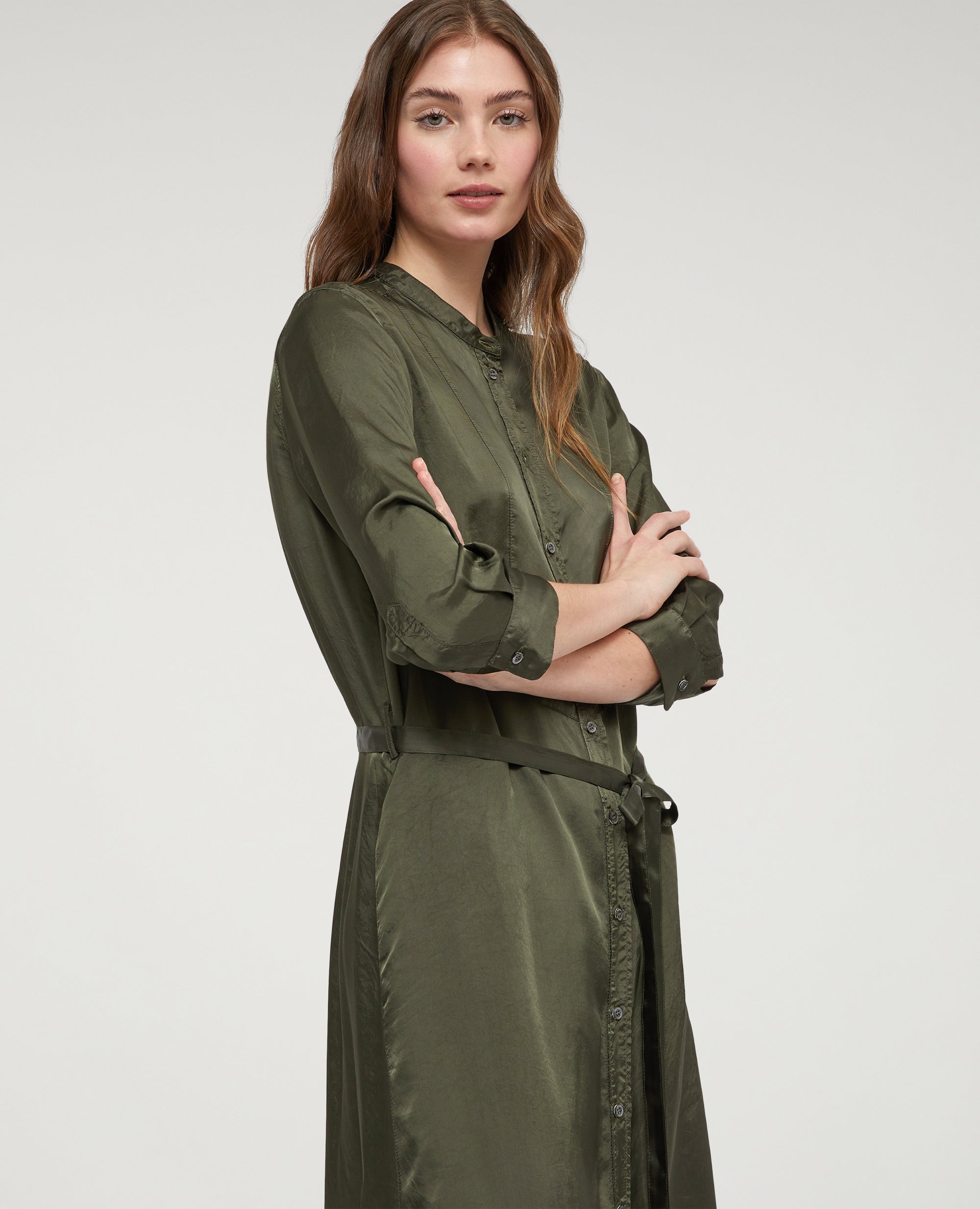 Abito chemisier in viscosa lavata-MILITARE-MILITARY-MILITAR-MILITAR-MILITAIRE