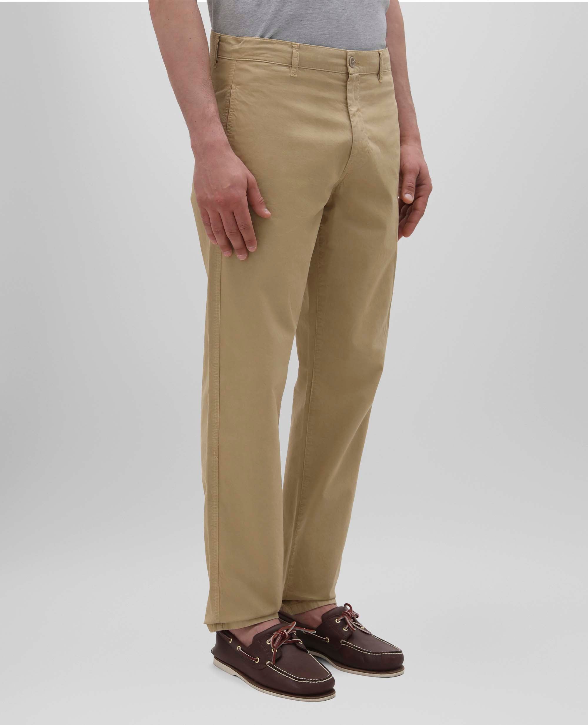 PANTALONE CHINO IN GABARDINA DI COTONE-SABBIA-SAND-ARENA-SAND-SABLE