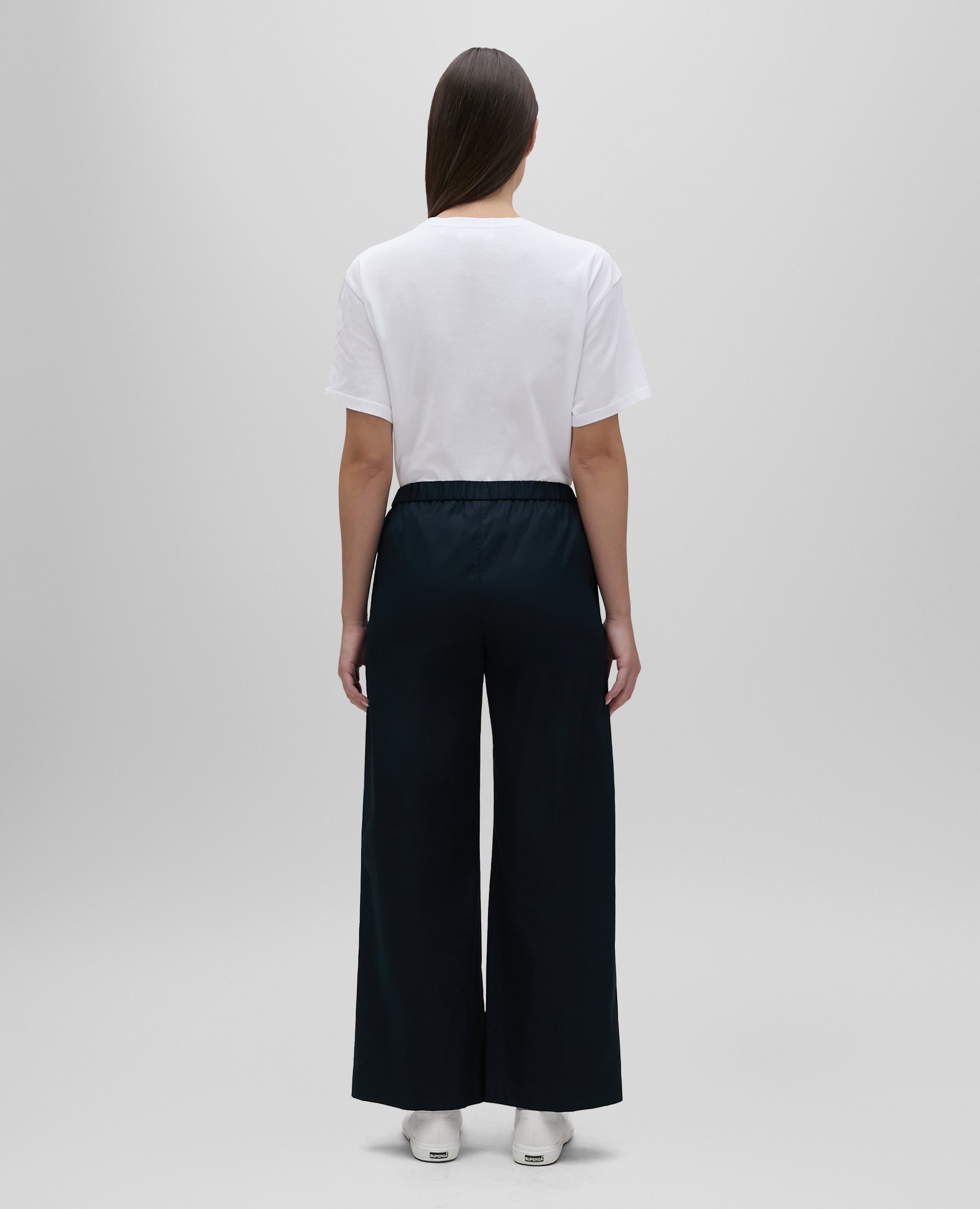 パンツ ASPESI Women Straight Pants 0109L59801098 Blue Aspesi Pants In Blue | ModeSens