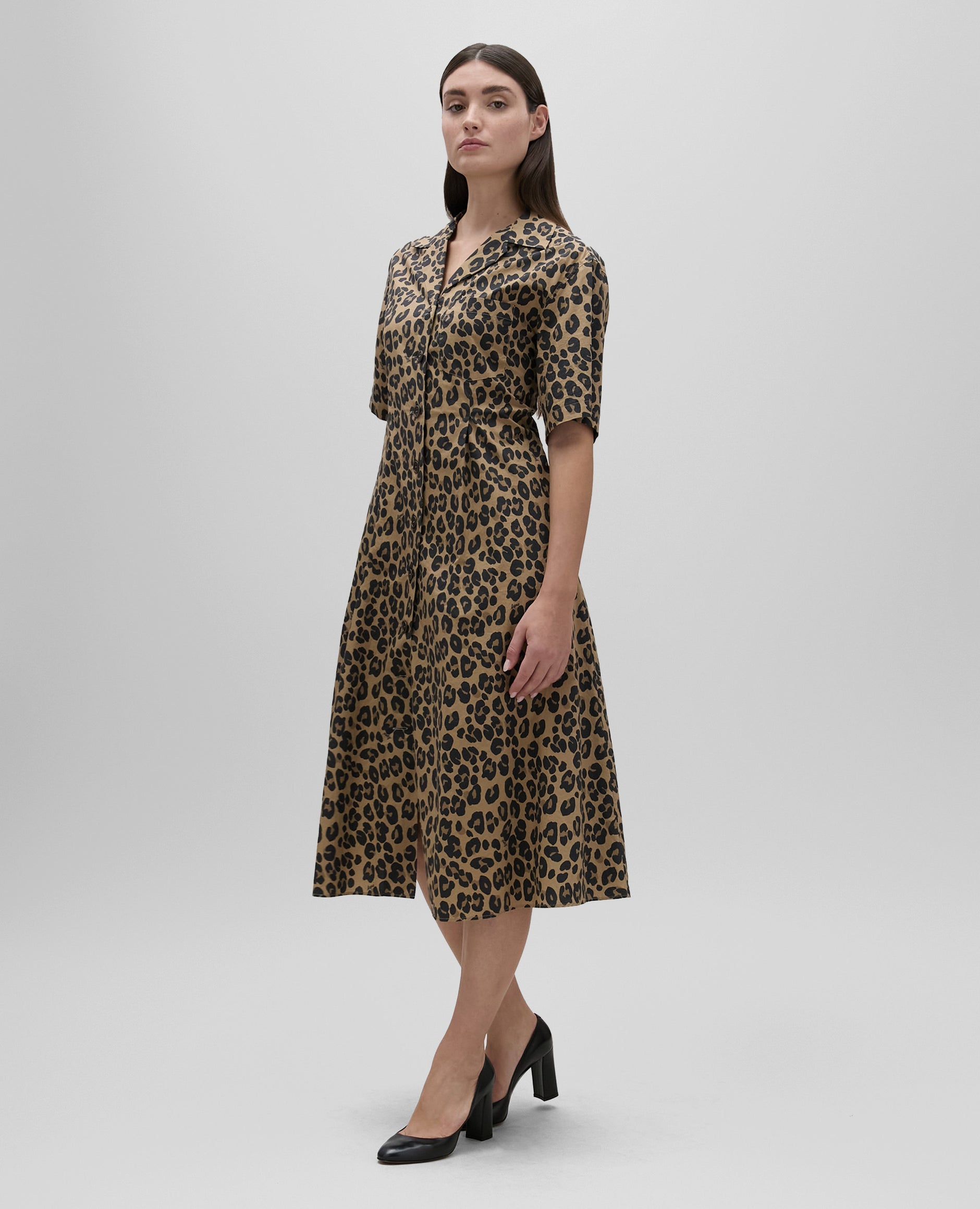ワンピース ASPESI SS25 DRESS WITH ANIMAL PATTERN (2940 L10960226) Cotton poplin shirt dress – ASPESI