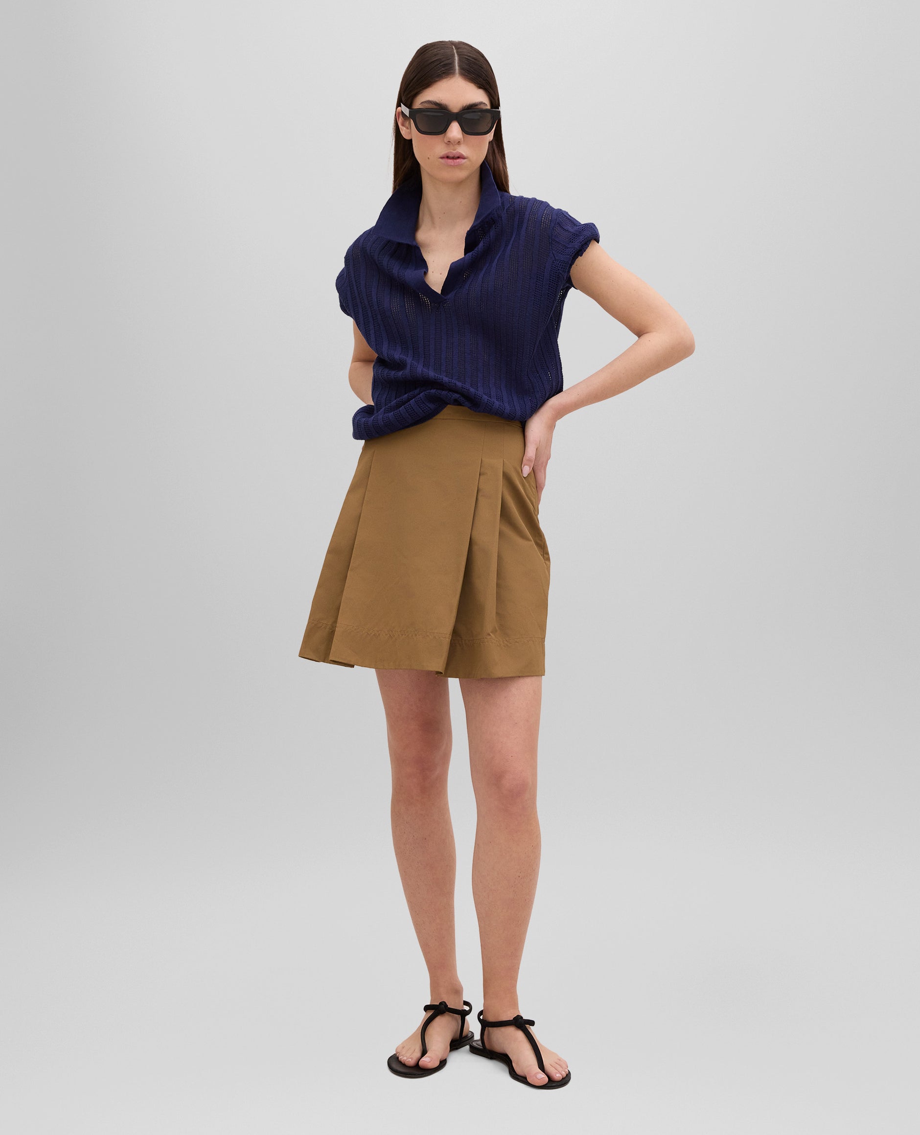 ワンピース ASPESI Women Mid Skirts G 2922 P533 10241 231052 Black Women's Skirts – ASPESI