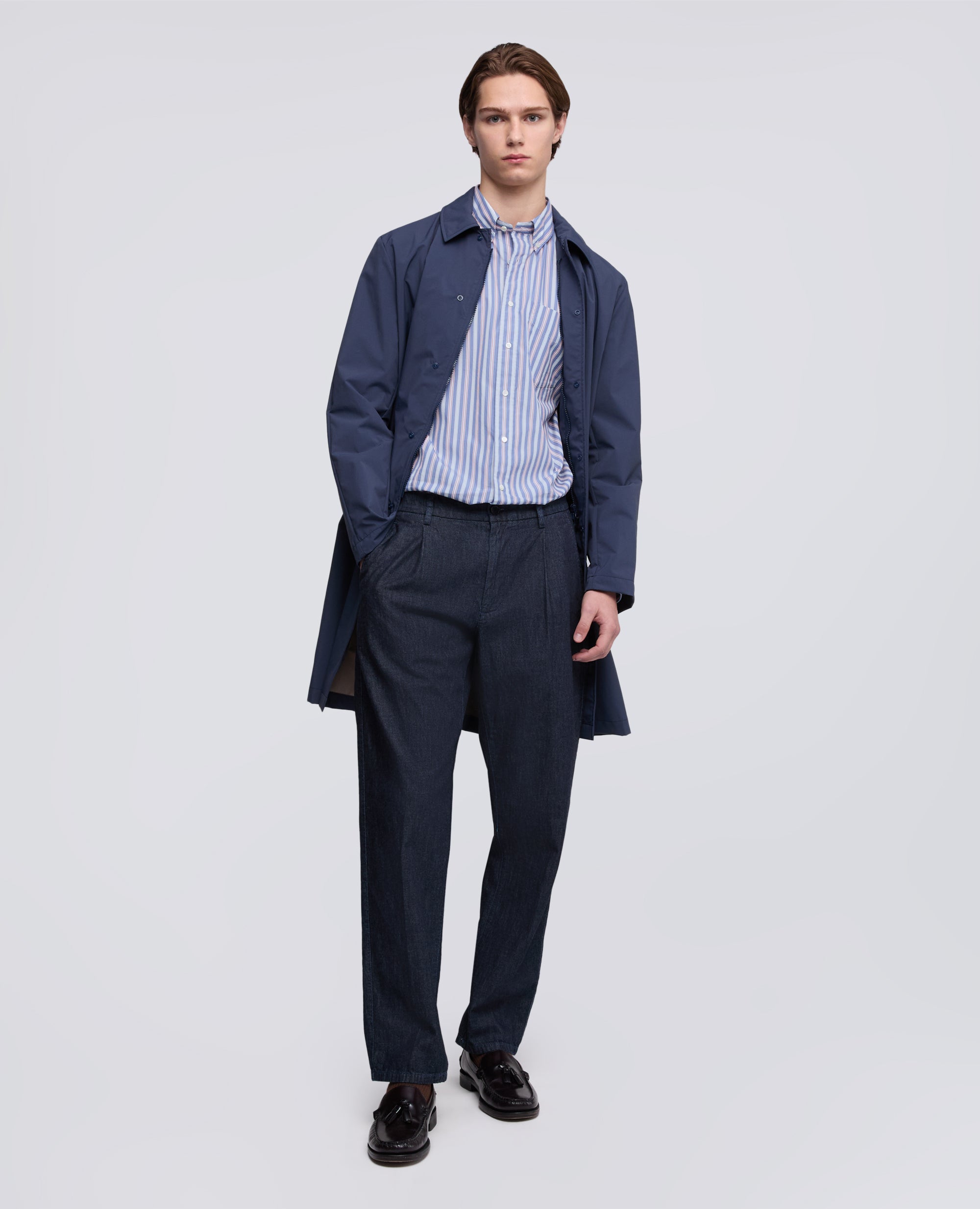 CAMICIA IN POPELINE DI COTONE OXFORD CON COLLO BUTTON DOWN-RIGA BLU-BLUE STRIPE-RAYA AZUL OSCURO-BLAUE STREIFEN-RAYURES BLEUES