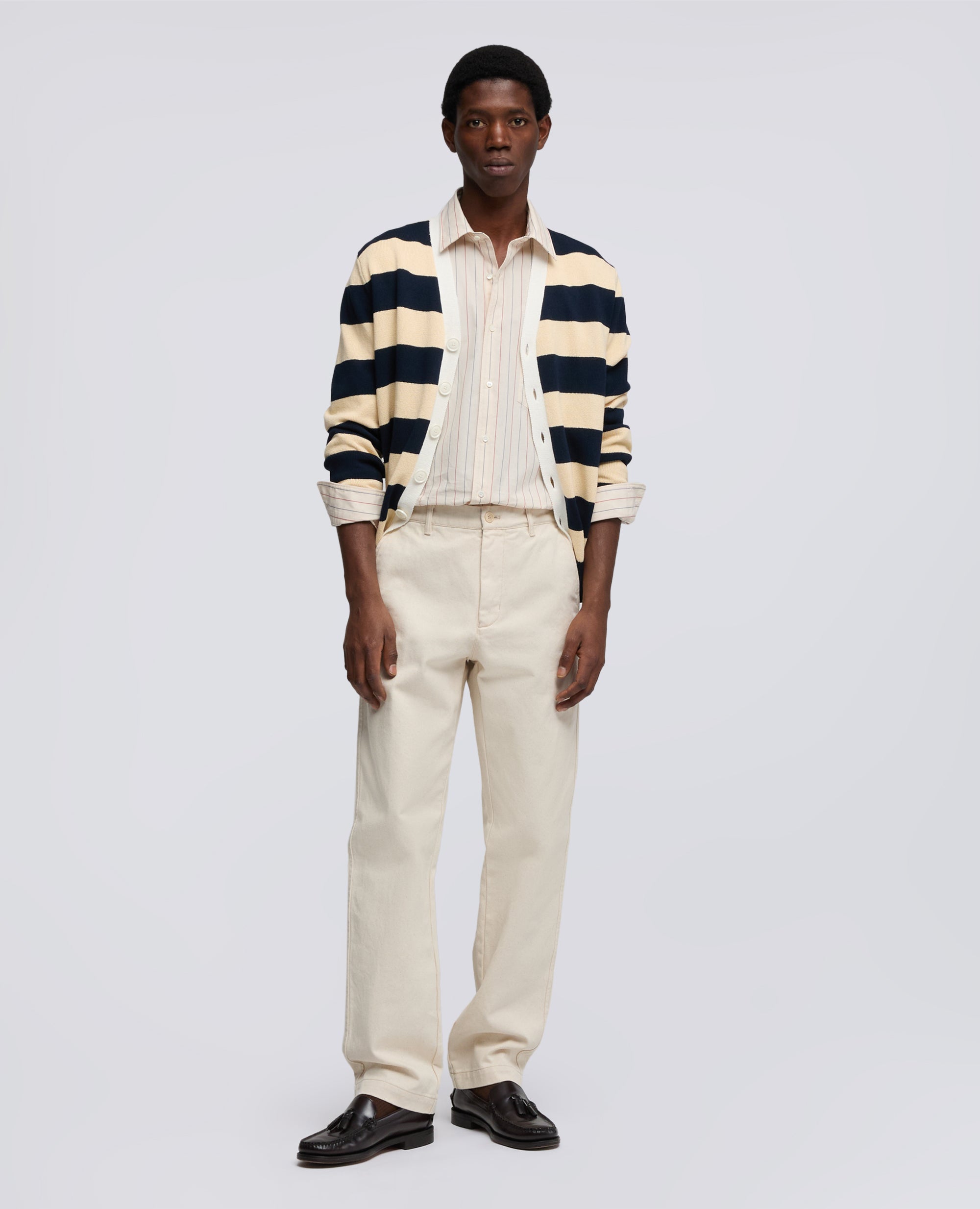 CAMICIA CLASSICA IN COTONE CON TASCHINO-RIGA ROSSA-RED STRIPE-RAYA ROJA-ROTE STREIFEN-RAYURES ROUGES