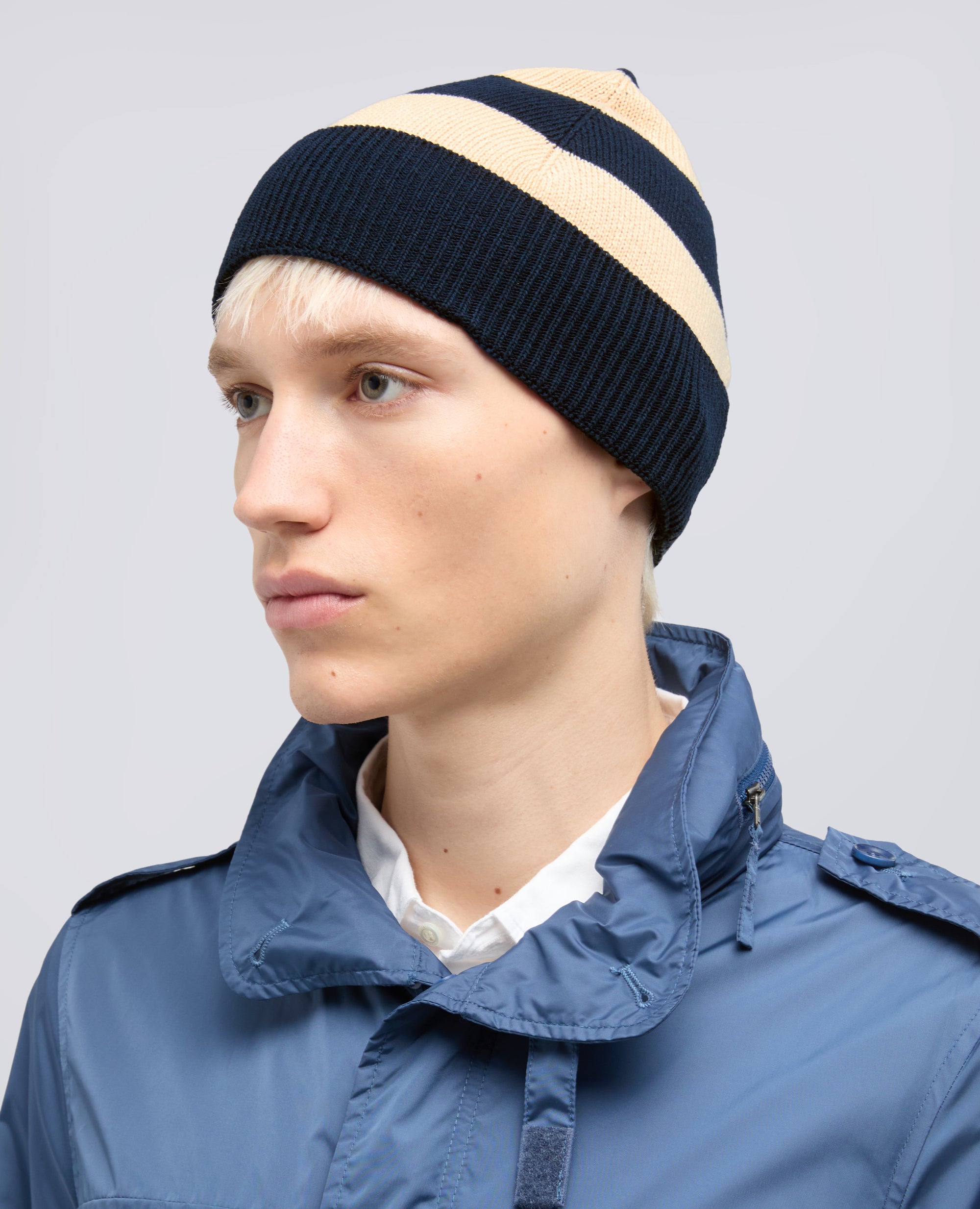 CAPPELLO IN LANA MERINO-CORDA/BLU-CORDA/BLU-CORDA/BLU-CORDA/BLU-CORDA/BLU