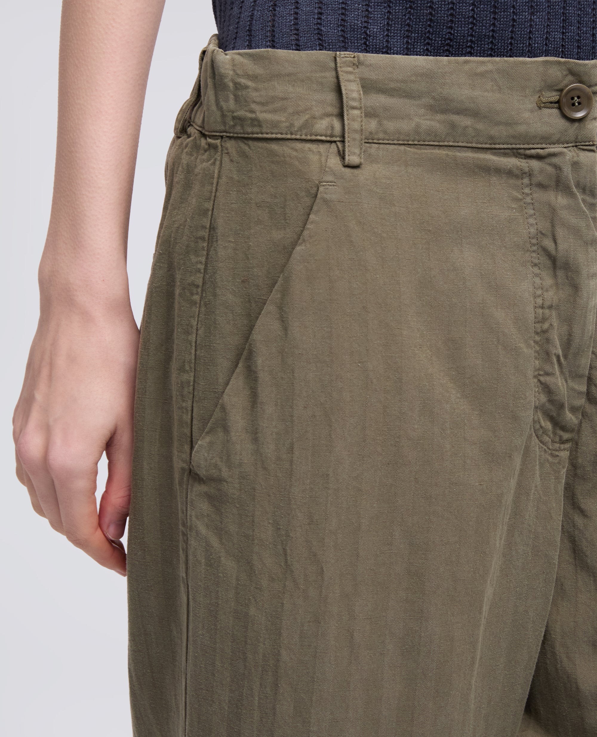 PANTALONE IN HERRINGBONE LYOCELL IN LINO E COTONE TINTO CAPO-MILITARE-MILITARY-MILITAR-MILITAR-MILITAIRE