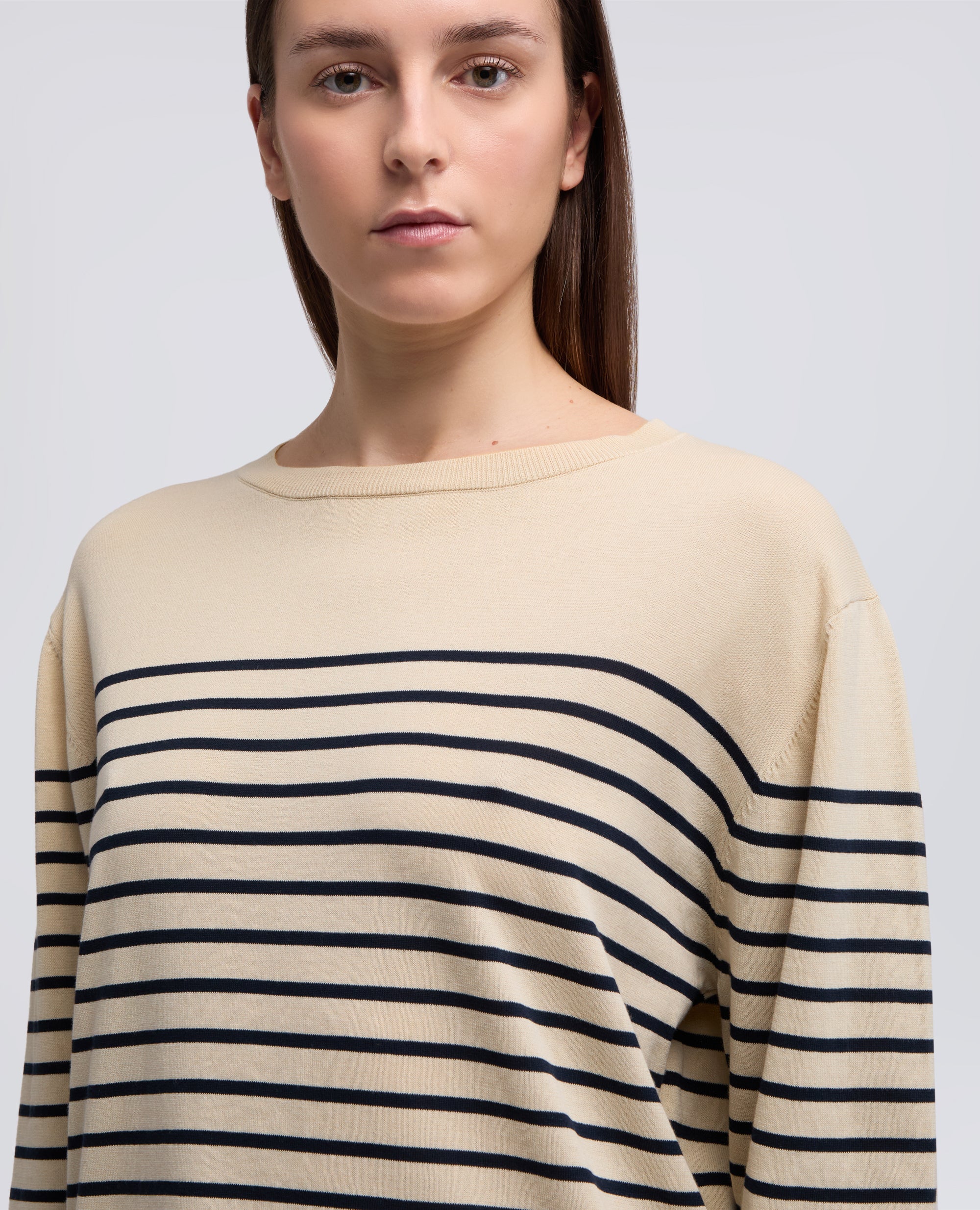 MAGLIA SCOLLO A BARCHETTA IN FILATO DI PURO COTONE RIGATO-RIGA BLU-BLUE STRIPE-RAYA AZUL OSCURO-BLAUE STREIFEN-RAYURES BLEUES