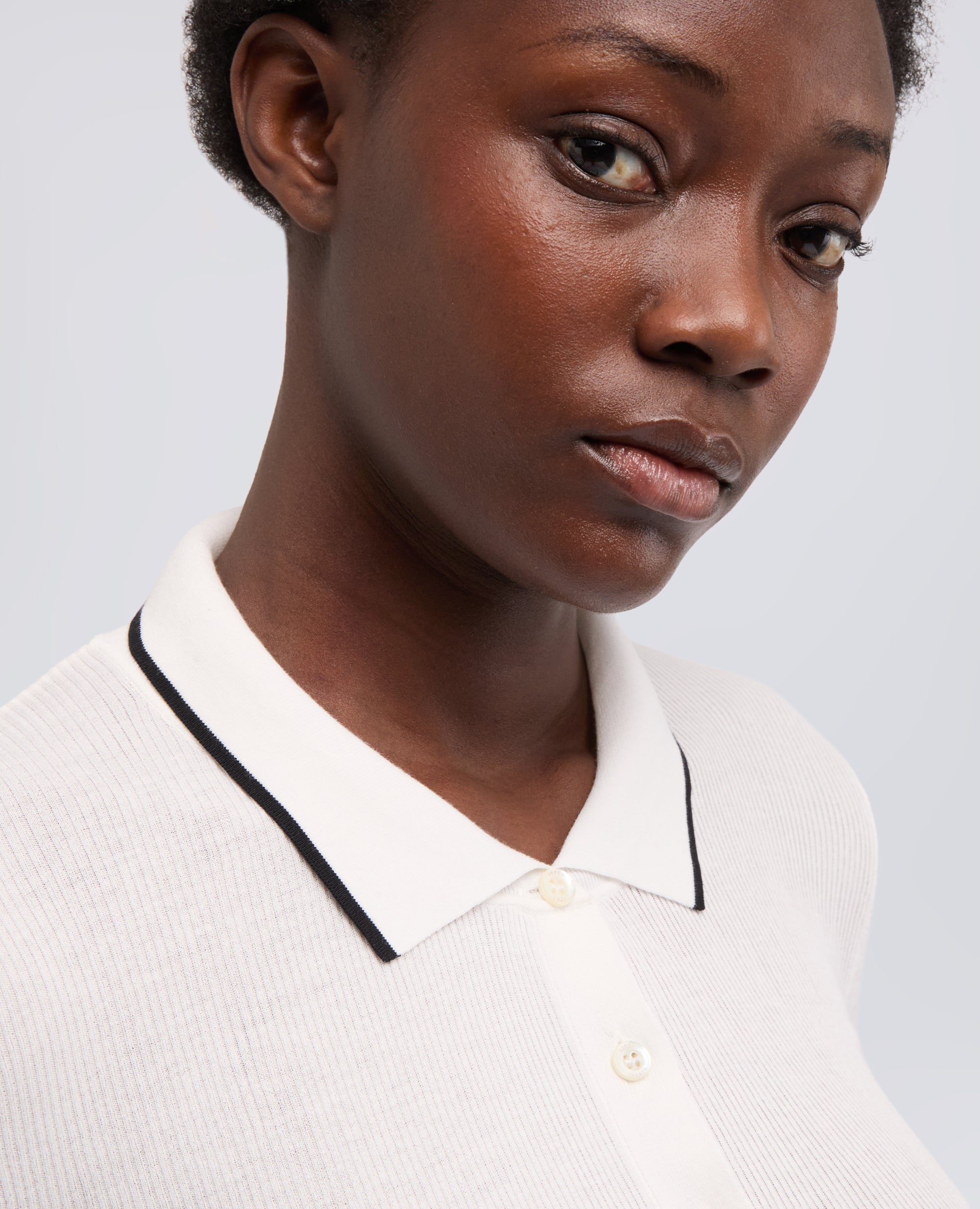 POLO A MANICHE LUNGHE REALIZZATA IN FILATO DI PURO COTONE-BIANCO-WHITE-BLANCO-WEISS-BLANC