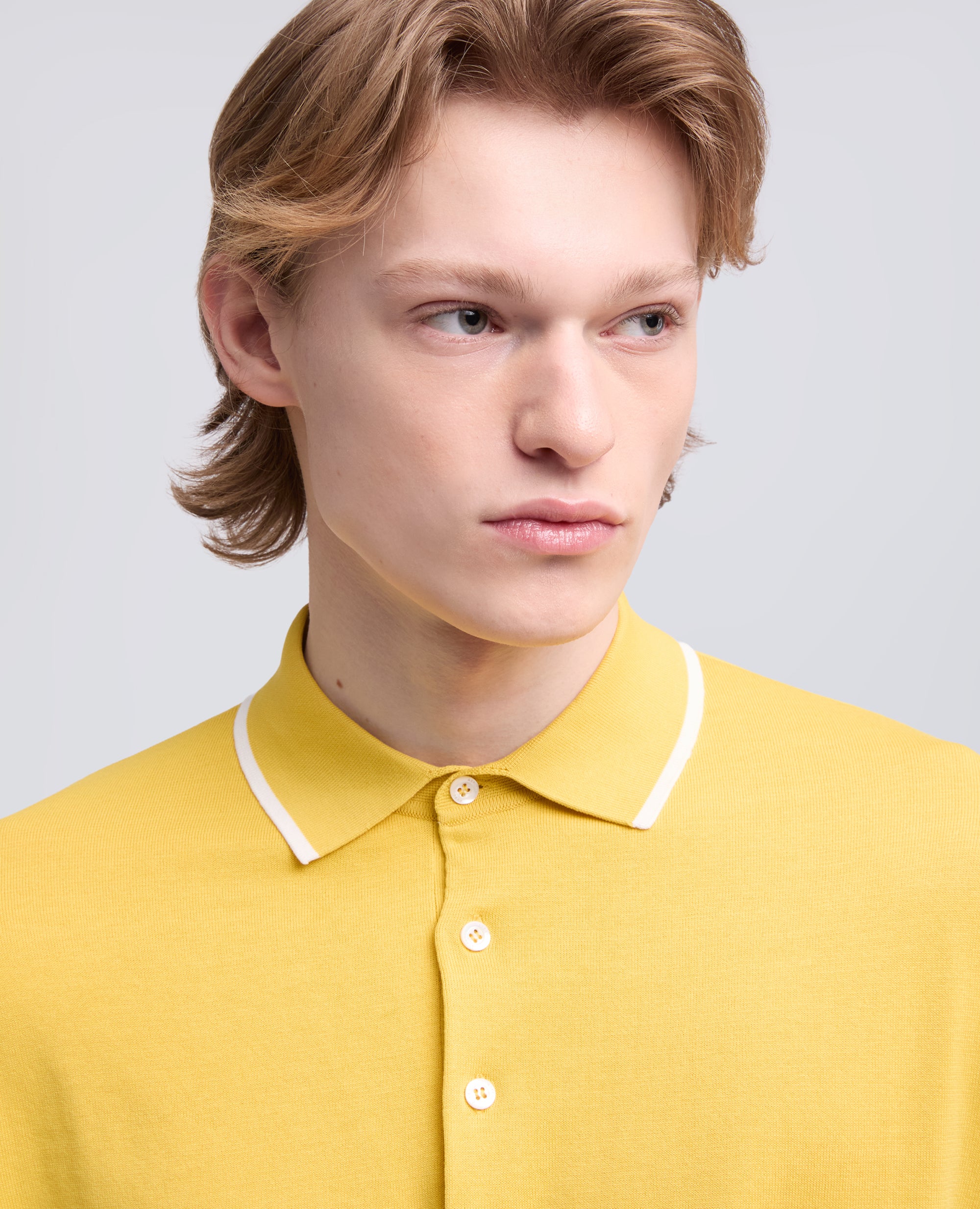 POLO IN COTONE CON BOTTONI IN MADREPERLA-GIALLO-YELLOW-AMARILLO-GELB-JAUNE