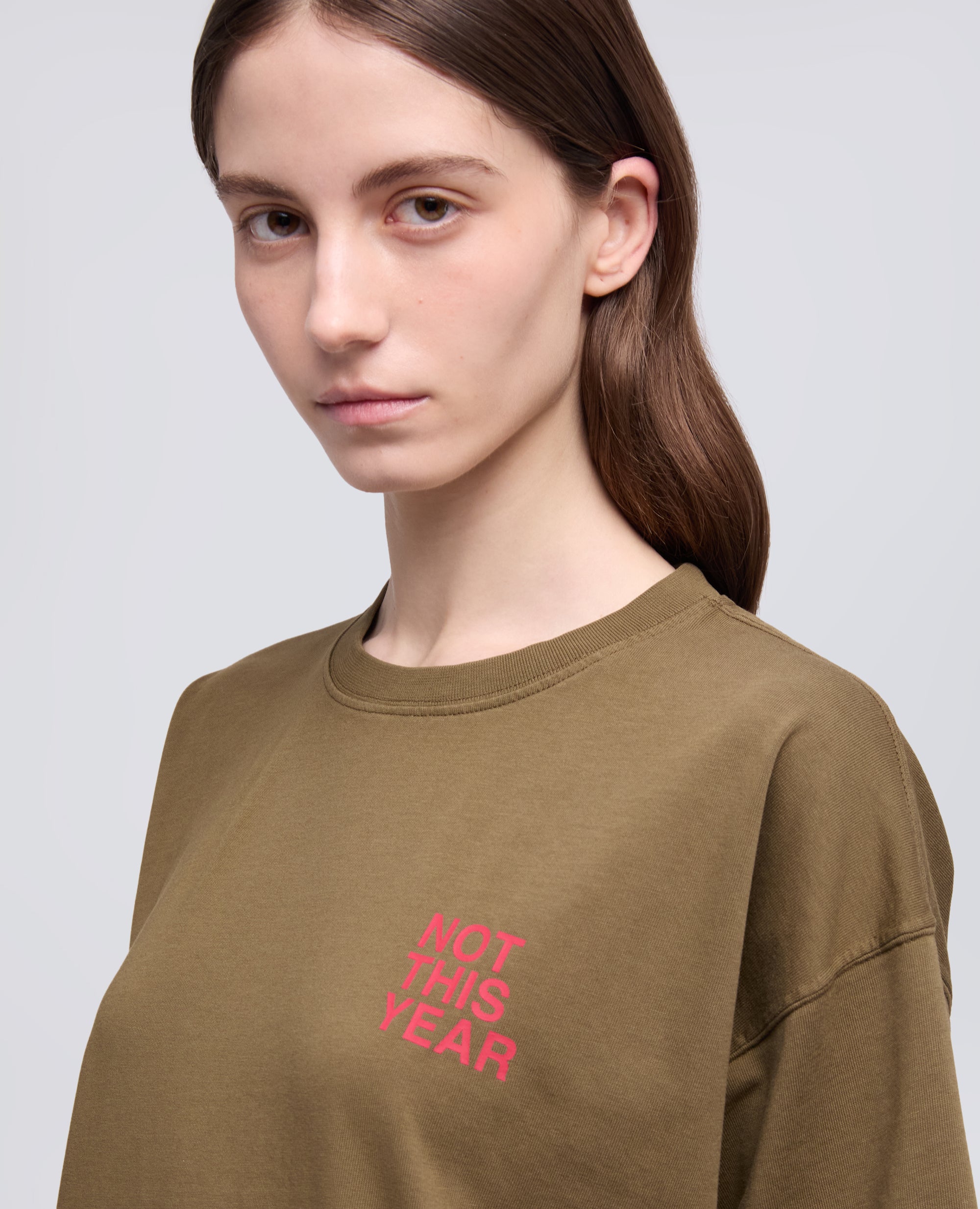 T-SHIRT IN JERSEY DI COTONE ORGANICO CON STAMPA "NOT THIS YEAR"-MILITAR+SCRITTA ROSS-MILITAR+SCRITTA ROSS-MILITAR+SCRITTA ROSS-MILITAR+SCRITTA ROSS-MILITAR+SCRITTA ROSS