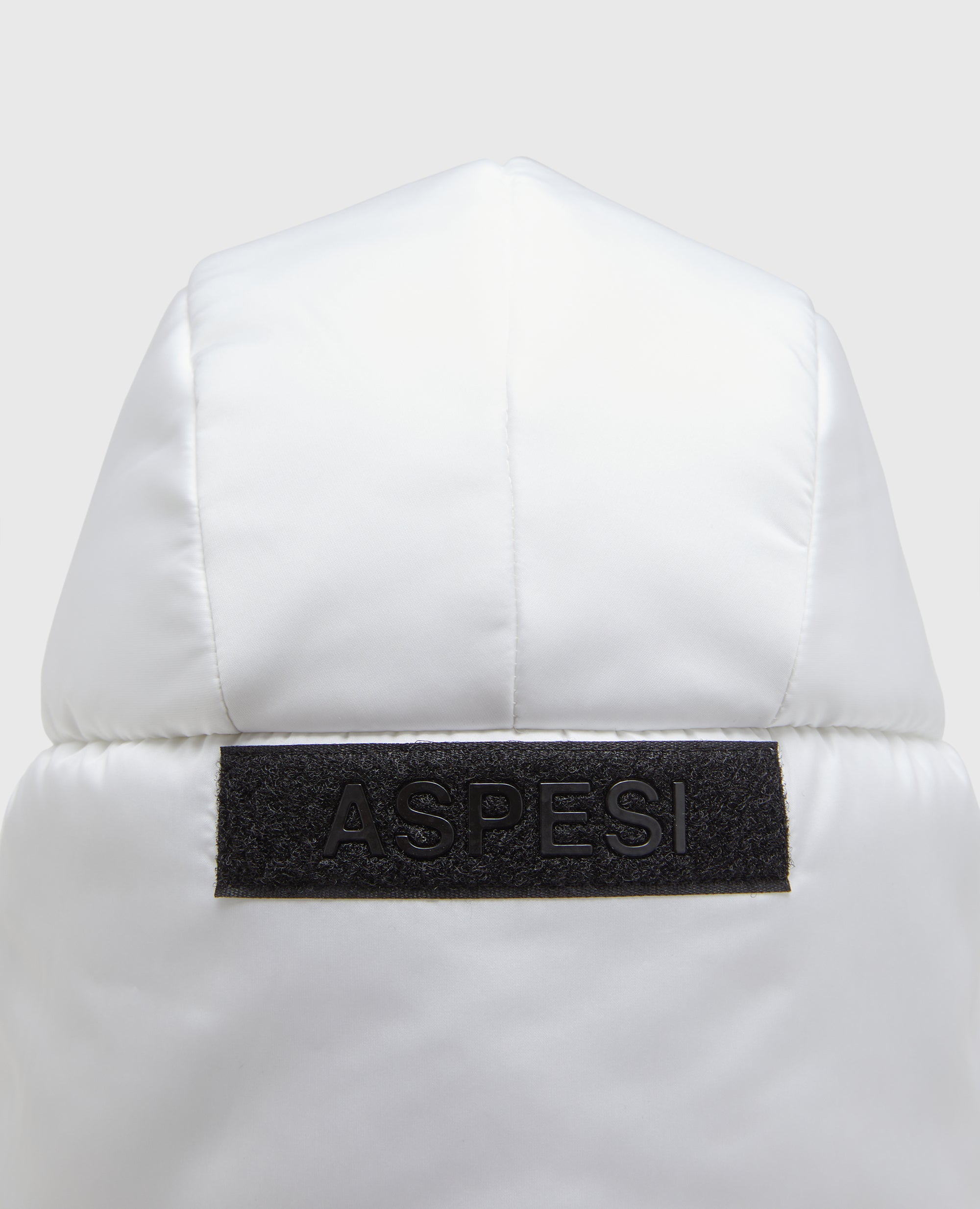  CAPPELLO IMBOTTITO IN NYLON RICICLATO-BIANCO-WHITE-BLANCO-WEISS-BLANC