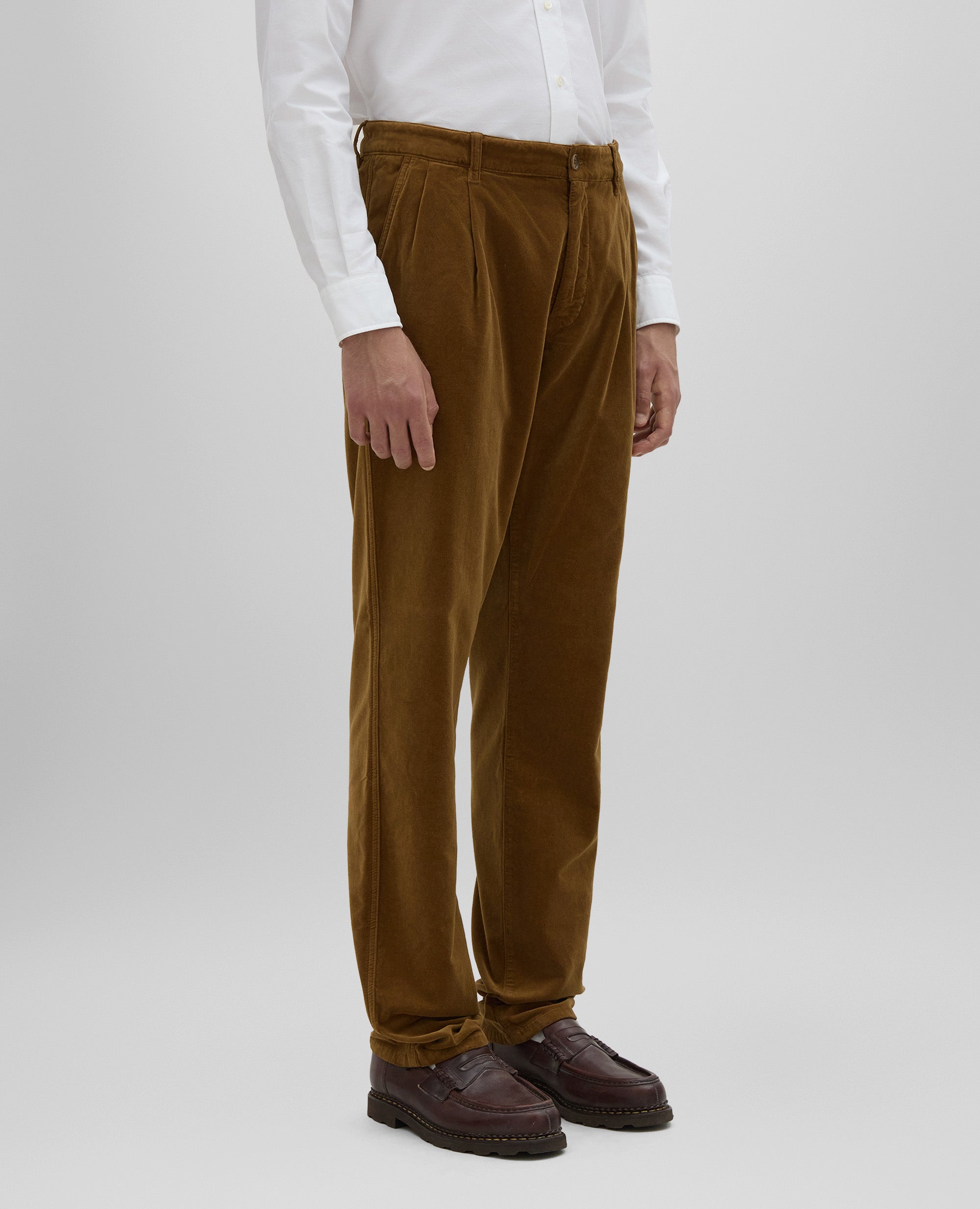 PANTALONE IN VELLUTO LISCIO CON DOPPIA PINCE-TABACCO-TOBACCO-TABACO-TABAK-TABAC