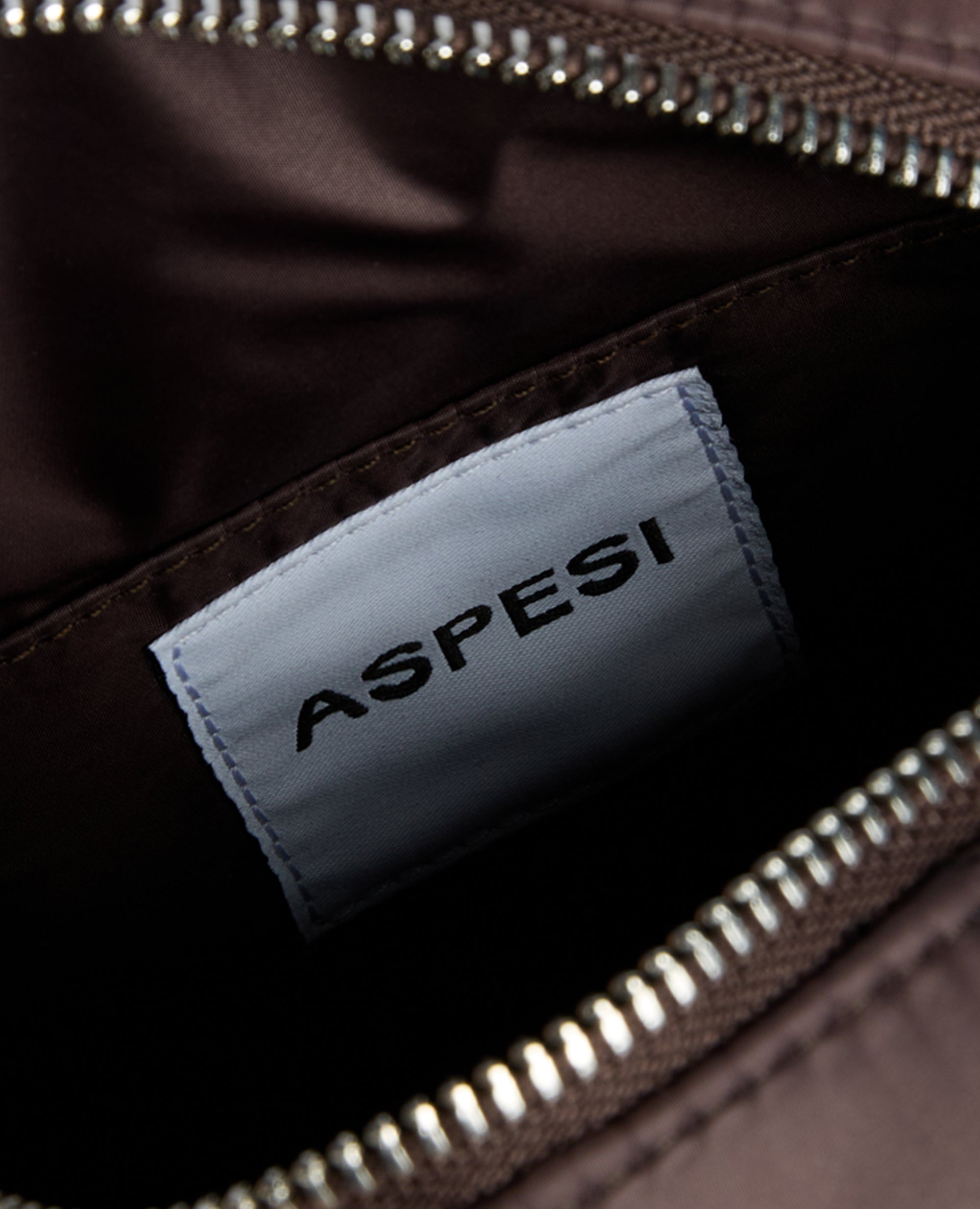 BORSA POCHETTE TRAPUNTATA IN NYLON - MARRONE - ASPESI