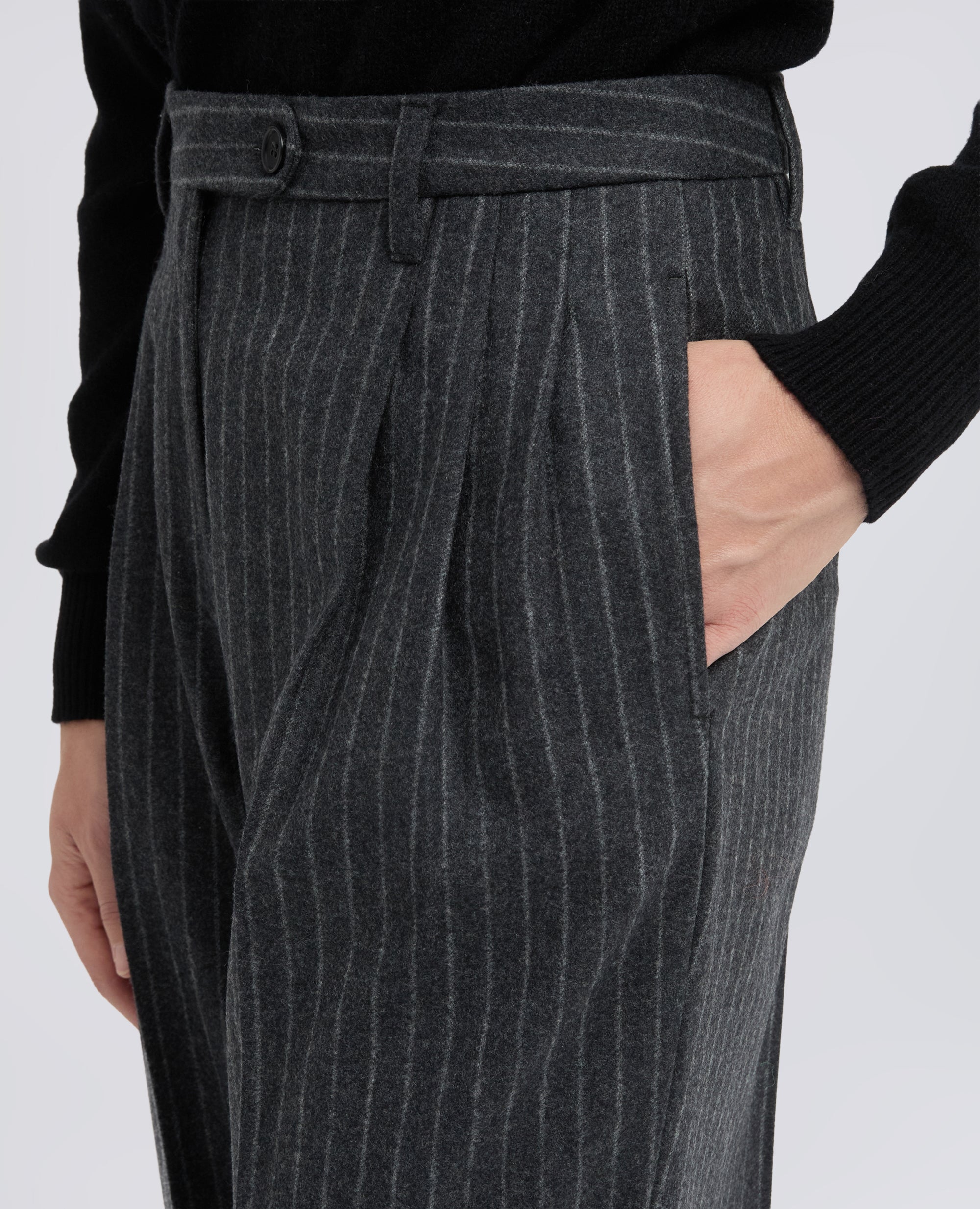 PANTALON EN FLANELLE DE LAINE VIERGE A RAYURES - GRIGIO - ASPESI