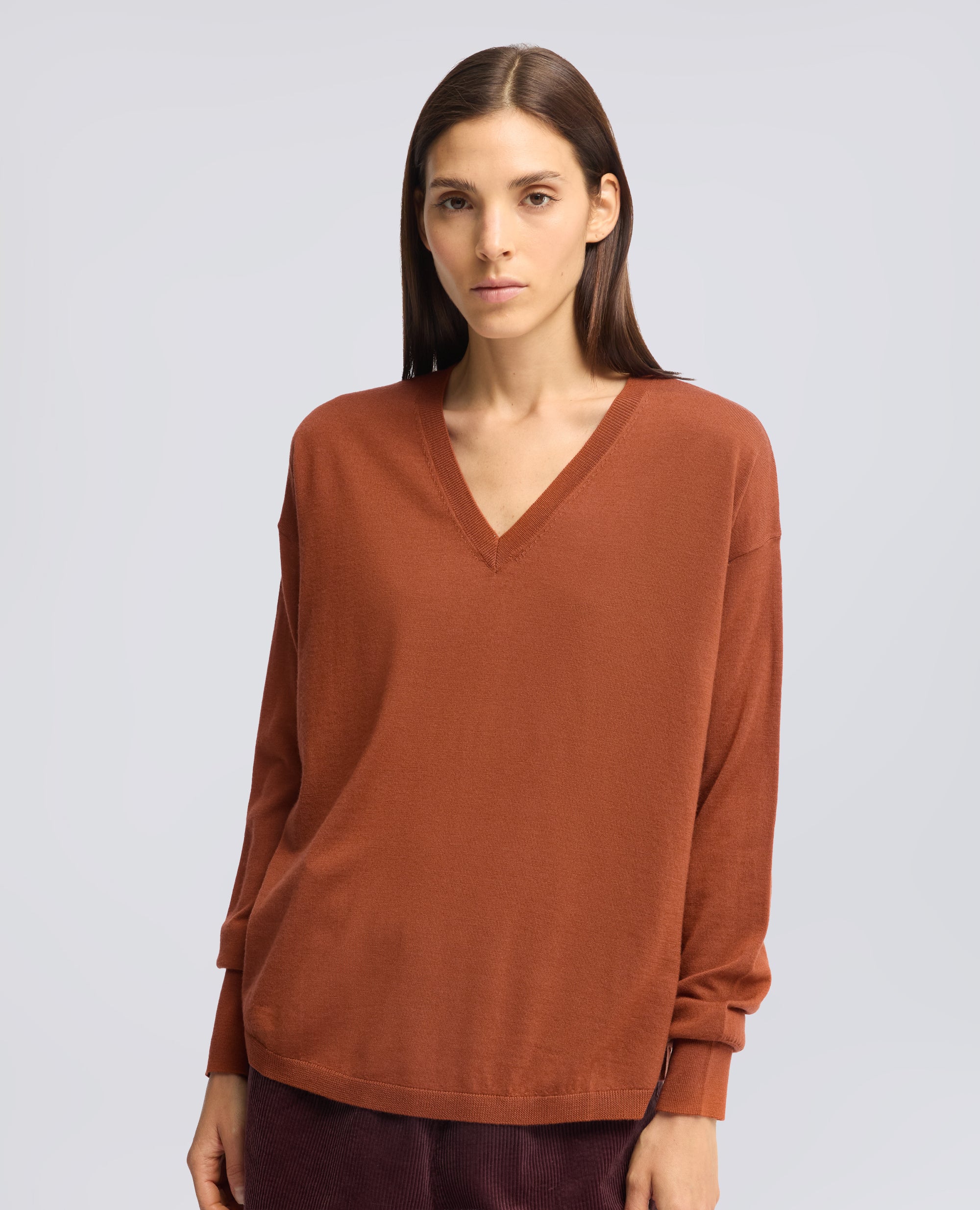 MAGLIA SCOLLO A -V- IN LANA MERINOS - ZUCCA - ASPESI
